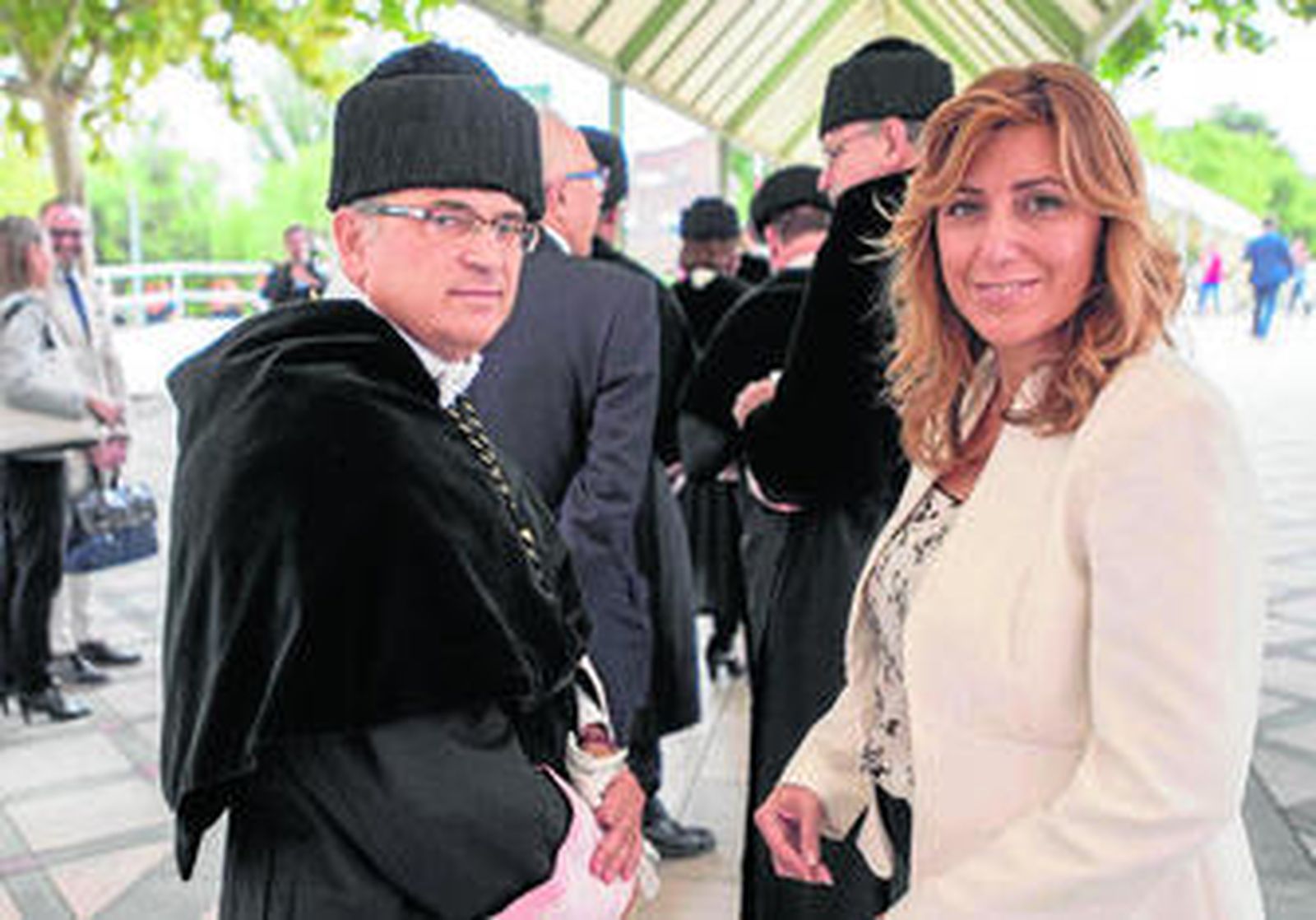 Susana Díaz inauguró ayer el curso universitario junto al rector de la Universidad de Jaén, Manuel Parras.