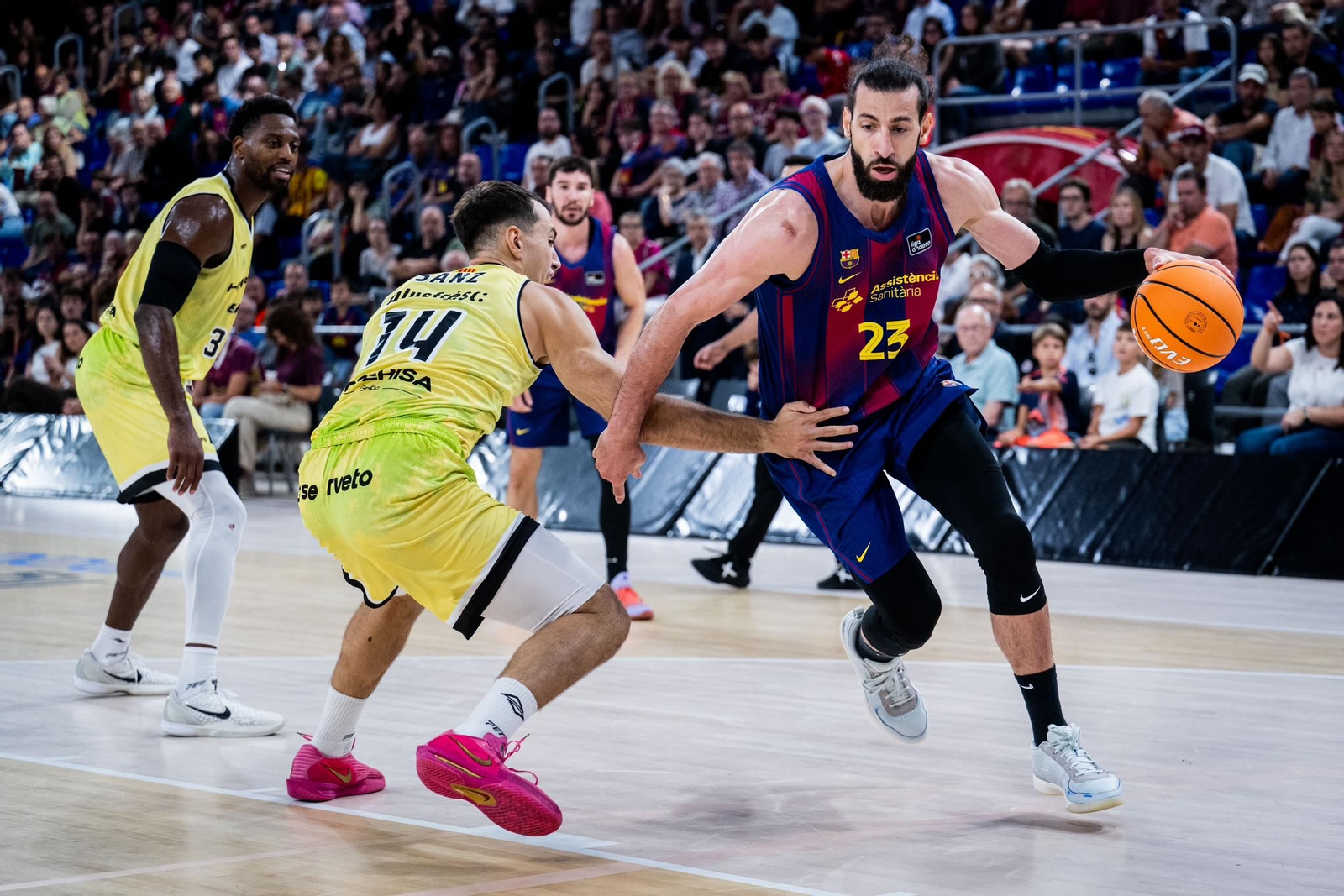 El Barça pierde ante el Hiopos Lleida de Ejim y vendrá 0-2 a Málaga