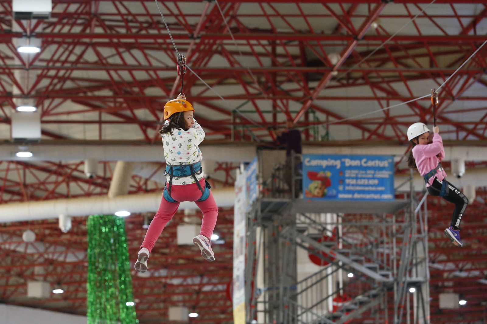 Así es el Juveándalus de Granada para la Navidad 2019, en imágenes