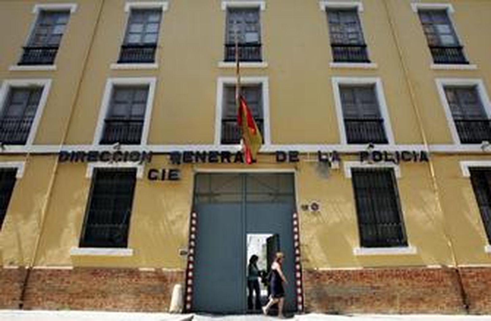 Centro de internamiento de extranjeros de Capuchinos, en Málaga.
