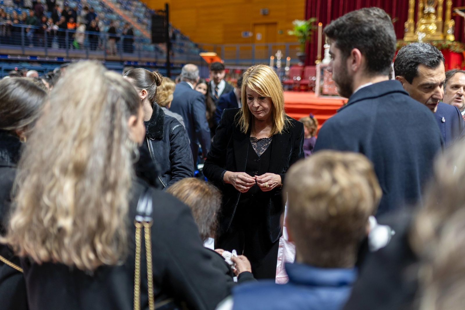 La alcaldesa de Huelva, Pilar Miranda, en el funeral por las víctimas celebrado en Huelva el pasado 29 de enero.