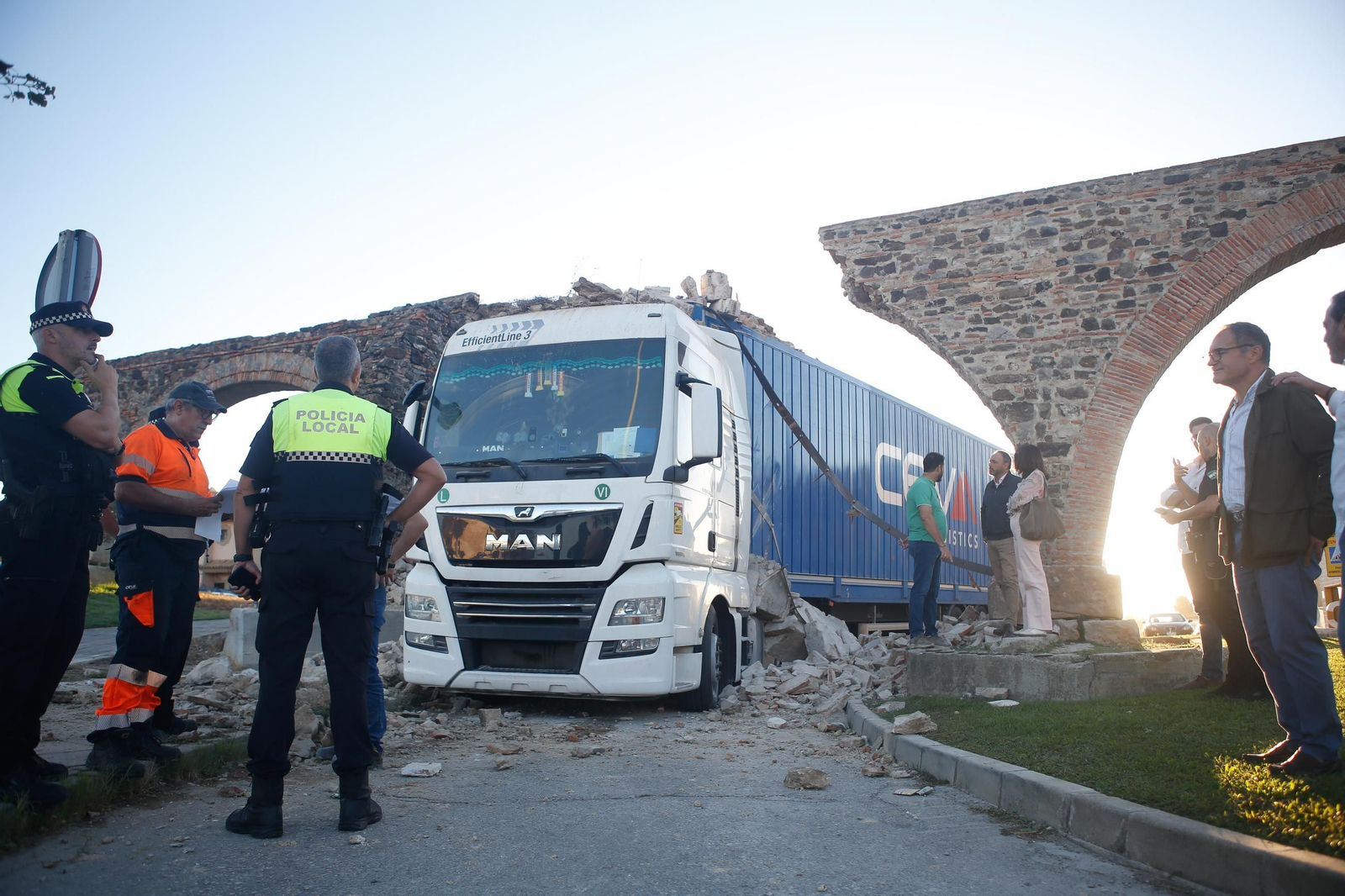 Fotos de los daños en el acueducto de los arcos de El Cobre, en Algeciras