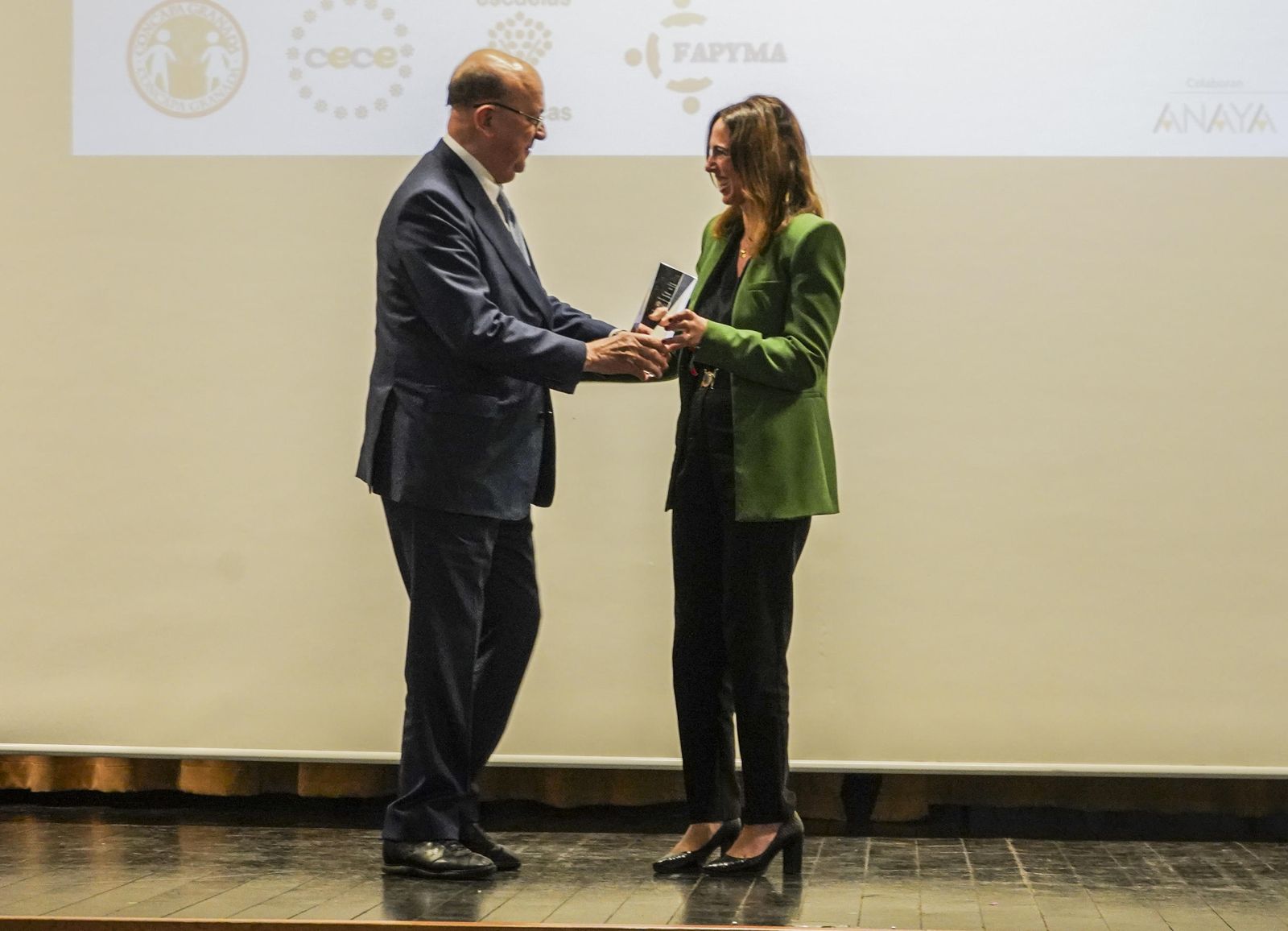 Las mejores imágenes de los 'Premios Granada por la Educación'