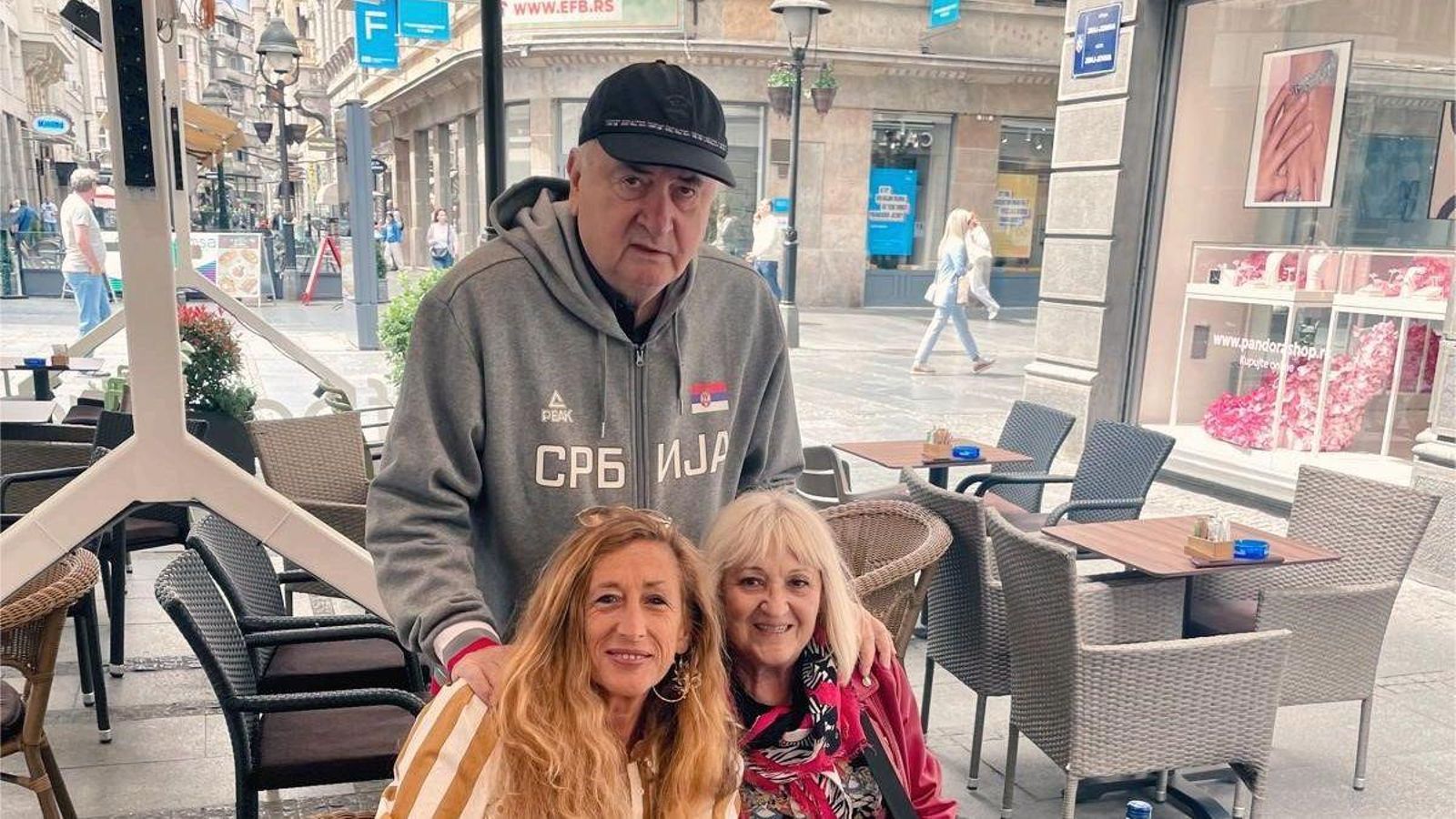 Suzana Oliver y el entrenador Boza Maljkovic