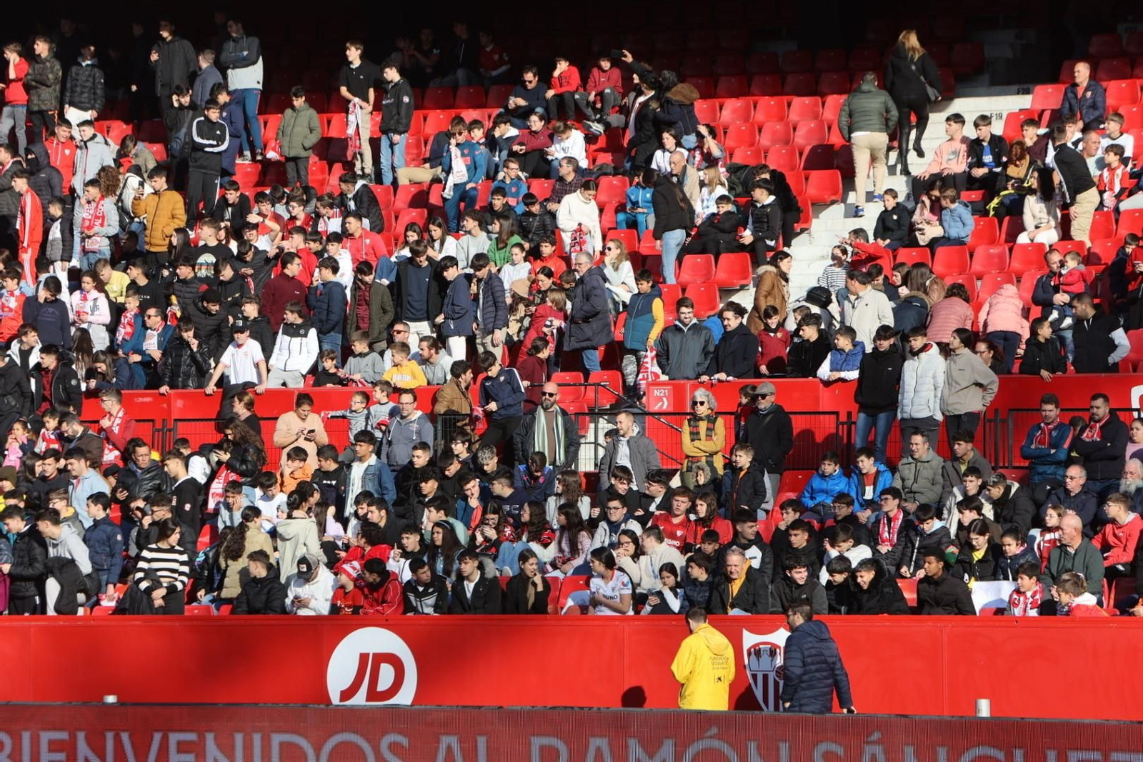 Búscate en el entrenamiento del Sevilla
