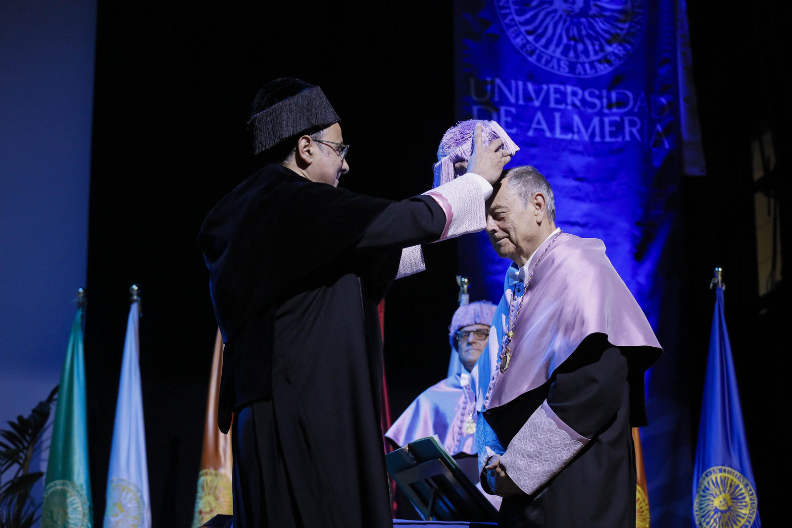 El doctor José María Peiró Silla es investido Doctor Honoris Causa por la UAL, en imágenes