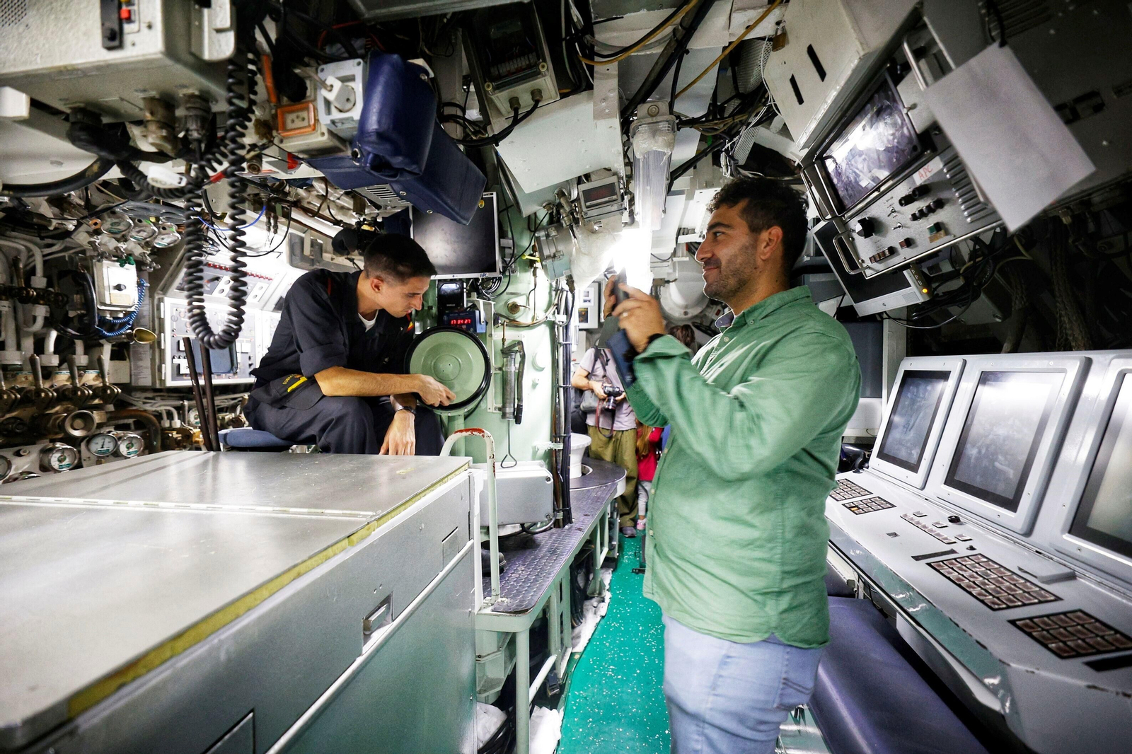 Dentro del submarino 'Galerna' en Cádiz