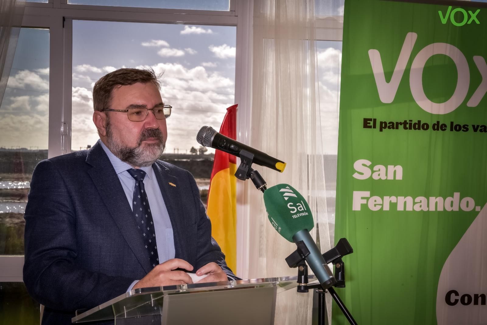 Carlos Zambrano, diputado y concejal de Vox, durante el acto del Día de la Constitución.