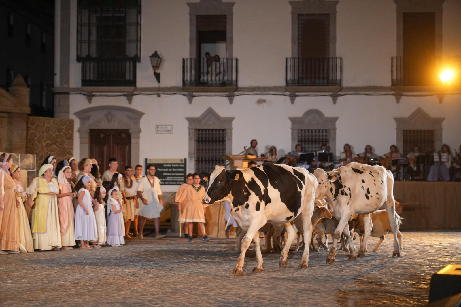 La representación de 'La Vaquera de la Finojosa', en imágenes
