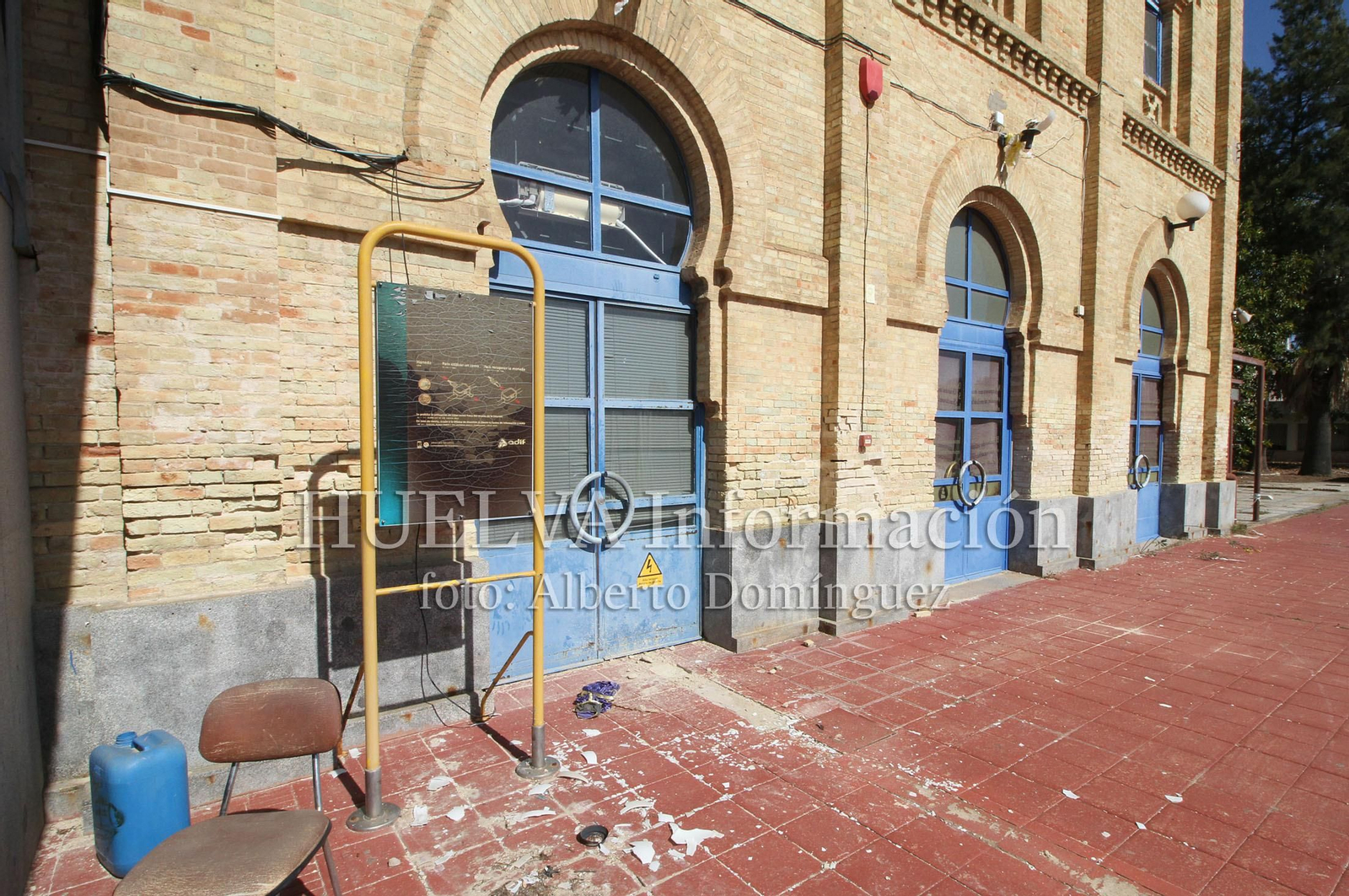Imágenes del estado actual de la antigua Estación de Tren de Huelva