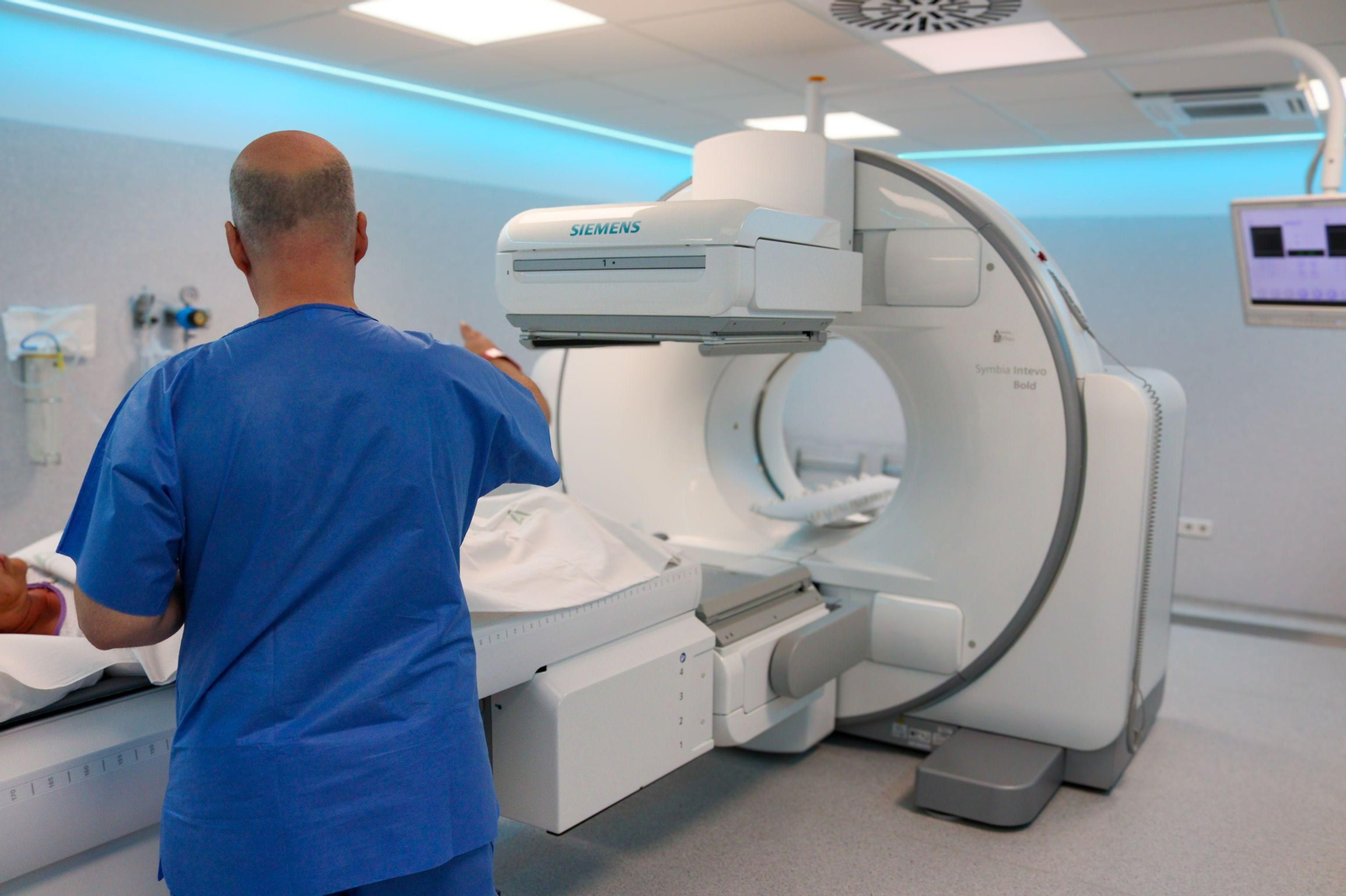 Imagen de uno de los dos nuevos TAC incorporados al Hospital Regional de Málaga Imagen de uno de los dos nuevos TAC incorporados al Hospital Regional de Málaga
