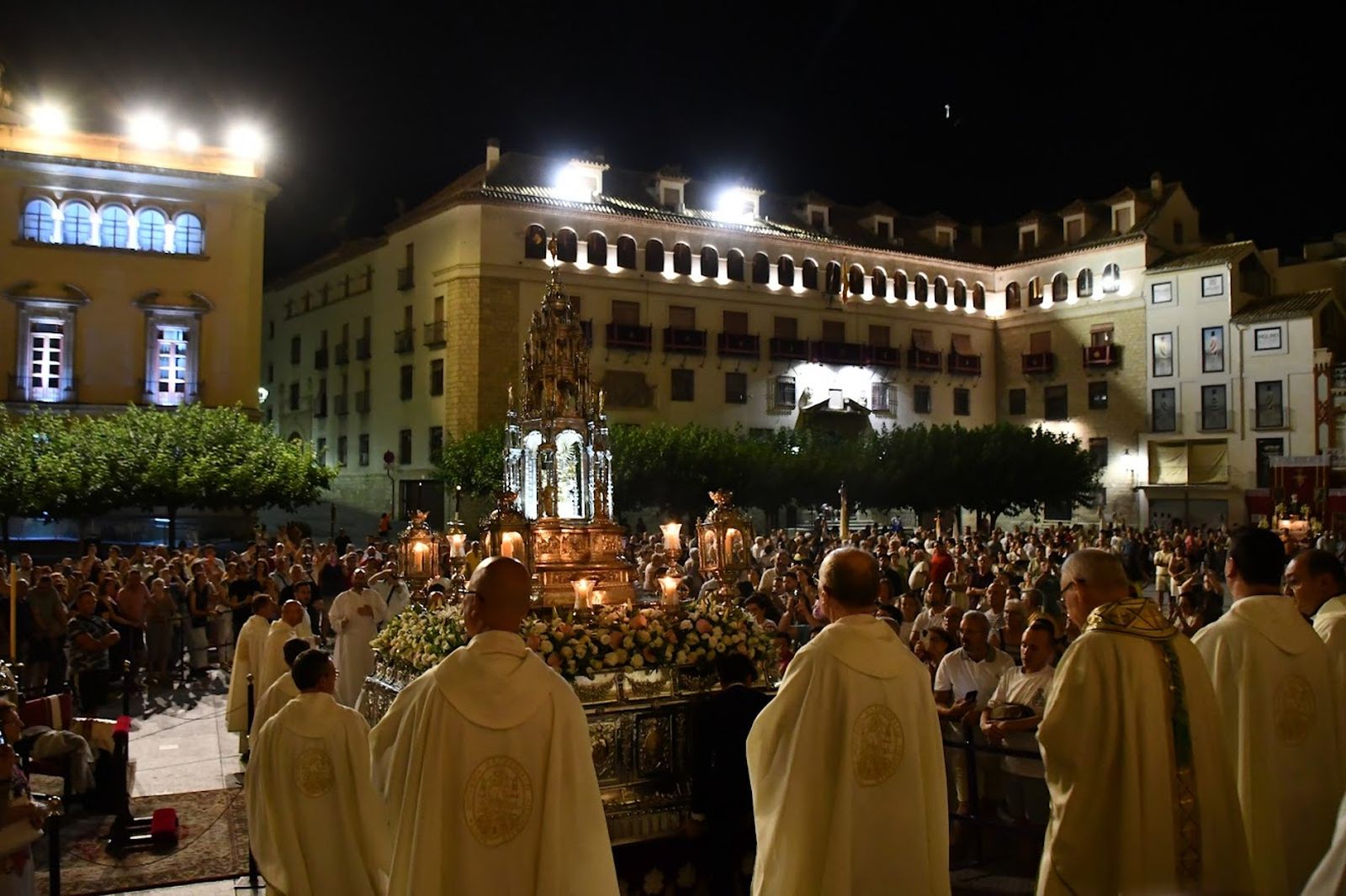 Jaén celebra con devoción la Vigilia Diocesana de Espigas, en imágenes
