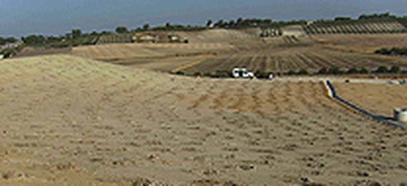 Concluye el sellado del vertedero de residuos urbanos de Marchena