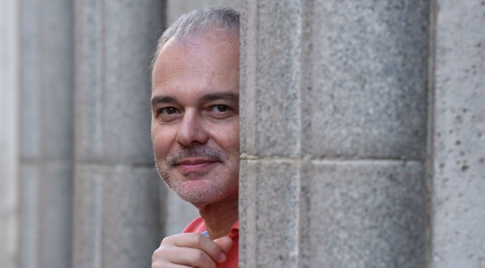 El clarinetista Camilo Irizo, hace unos días en el centro de Sevilla.