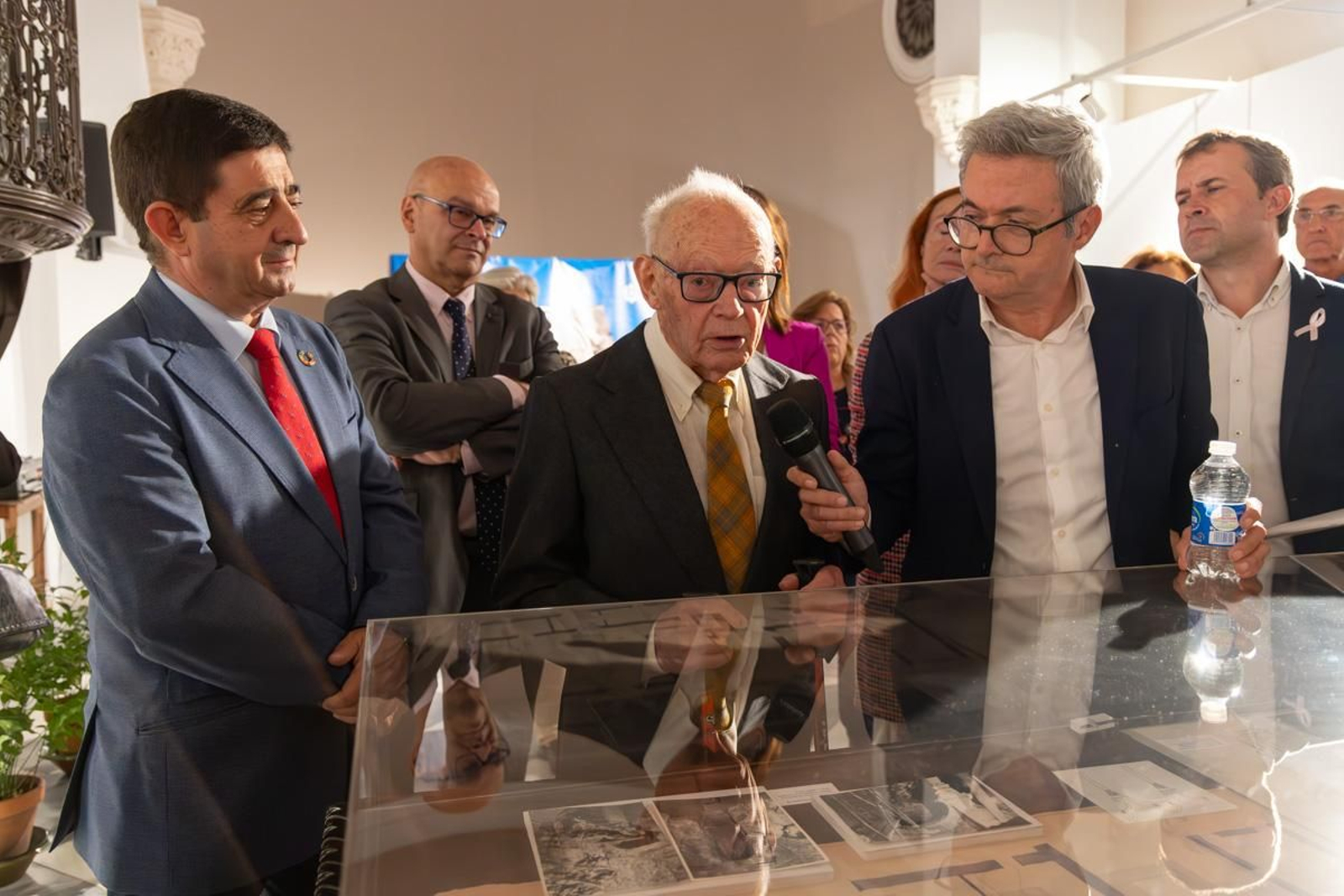 Inauguración la muestra "Los Baños Árabes de Jaén: Historia de un descubrimiento y su restauración. 40 años del Premio Europa Nostra"