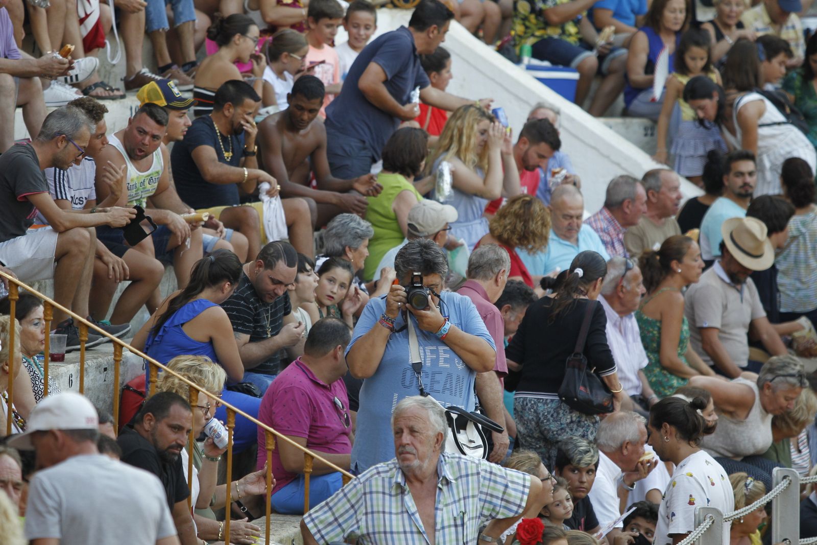 Fotogalería novillada Escuela Taurina de Almería. Feria de Almería 2019