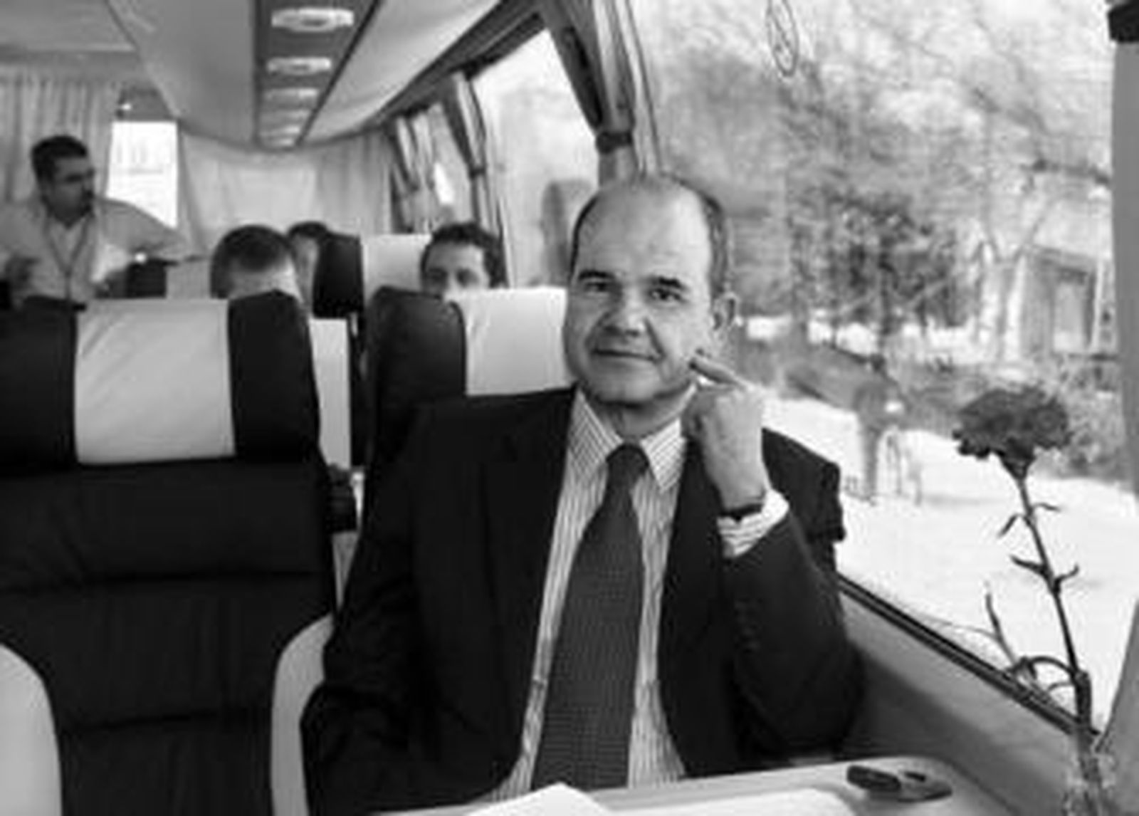 Étnica. Ambiente de fiesta en la barriada almeriense 500 Viviendas.