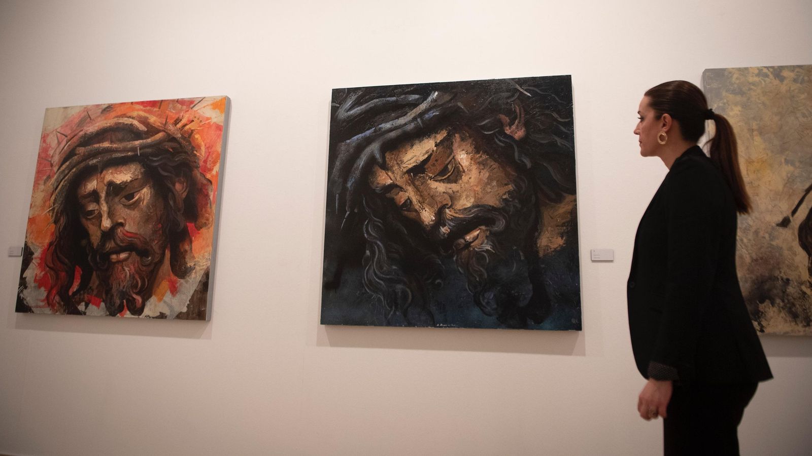 Algunas de las pinturas del Señor.