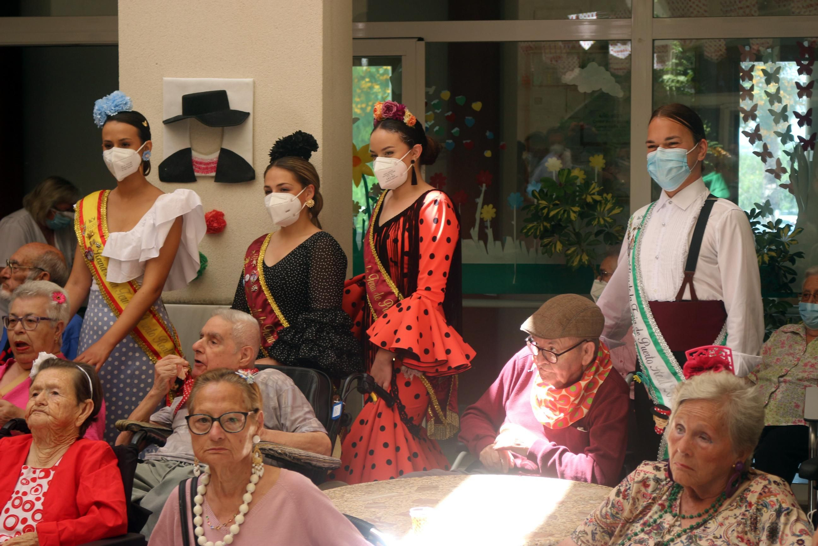 'Feria de Primavera' en la Residencia Vedruna de Puerto Real