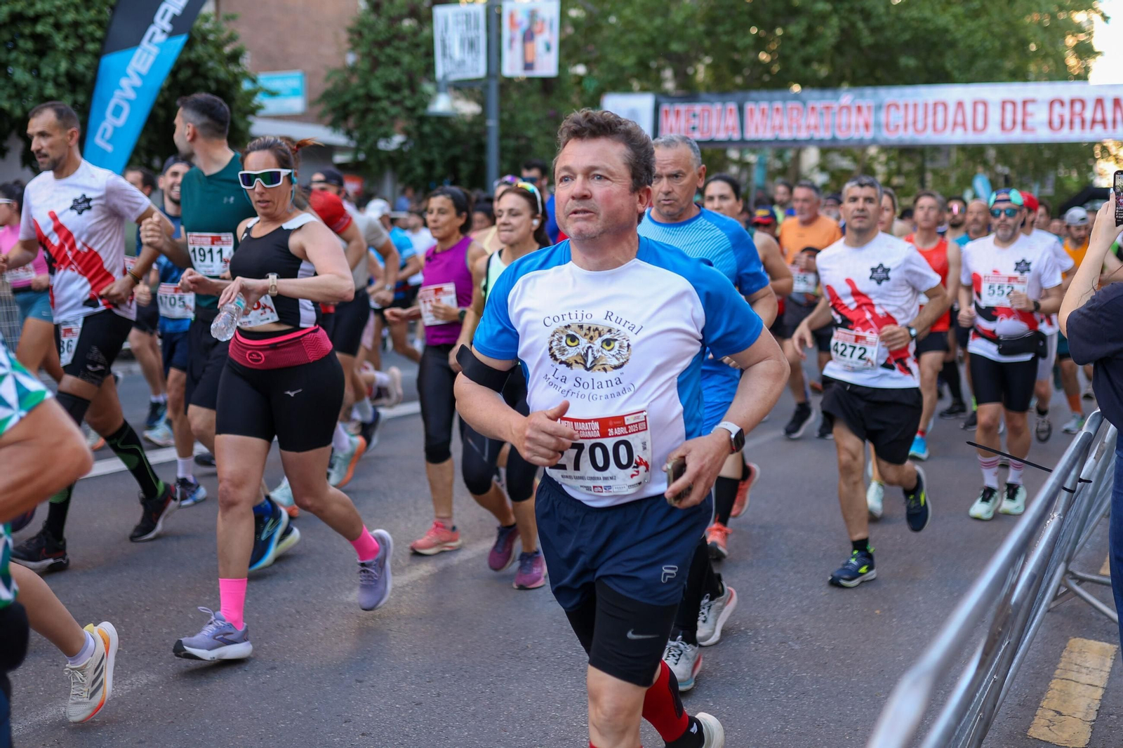 Las mejores imágenes de la Media Maratón Ciudad de Granada 2025