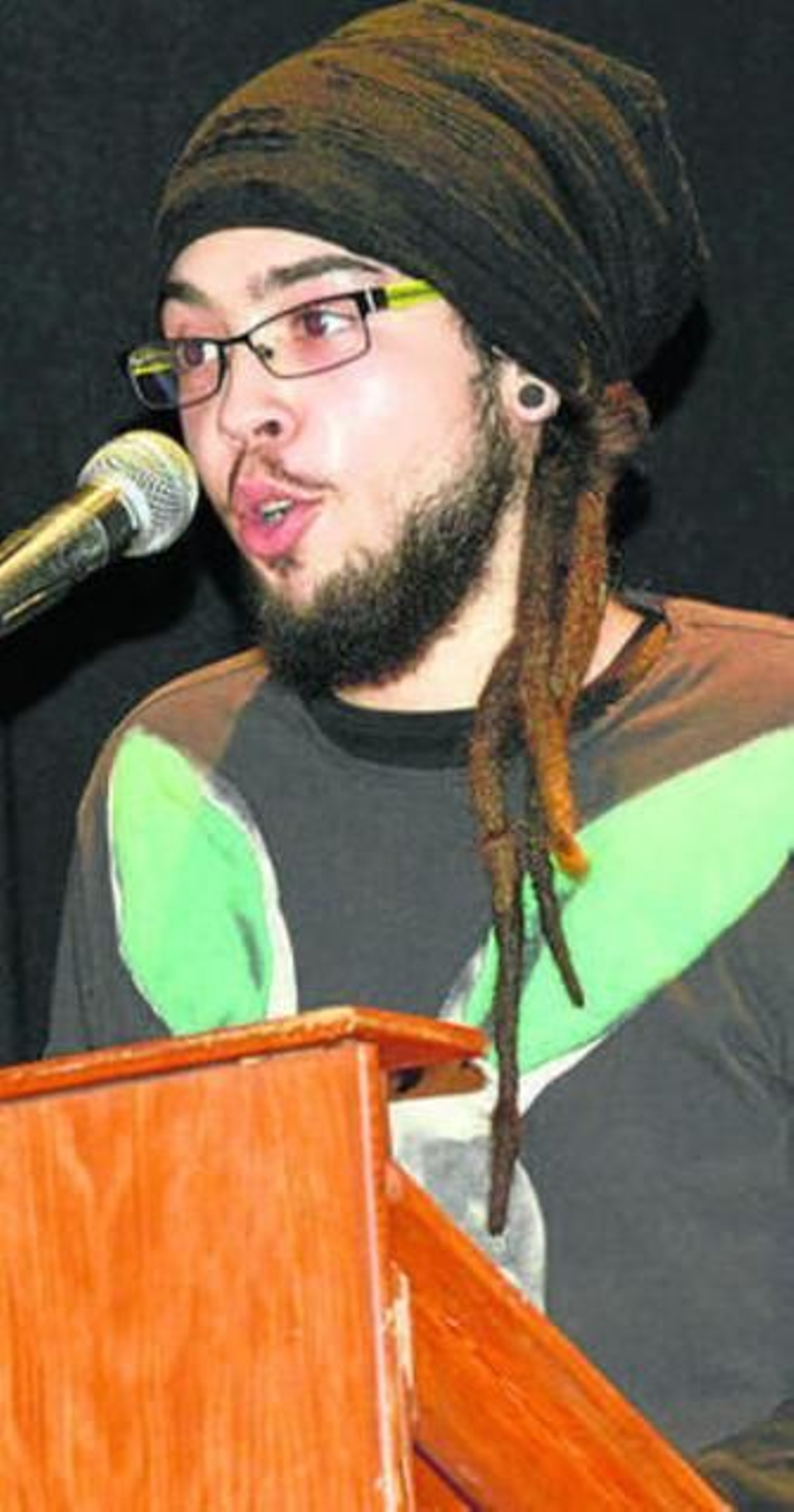 Adonai Segura, durante su intervención.