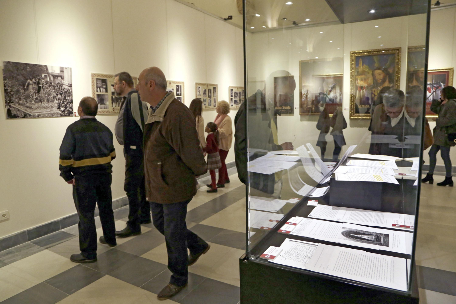 Inauguración de la exposición del Prendimiento en la sala De Profundis en los Claustros de Santo Domingo