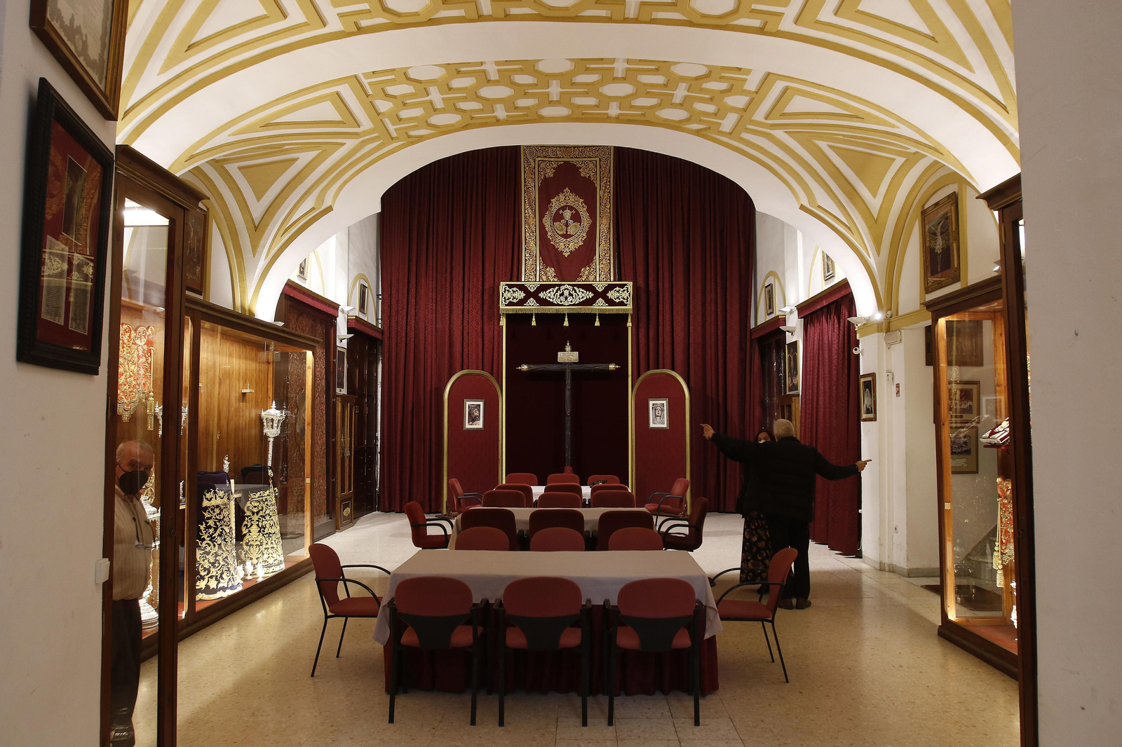 La hermandad del Cristo de Burgos ha realizado todas las reformas pensando siempre en su utilización como capilla