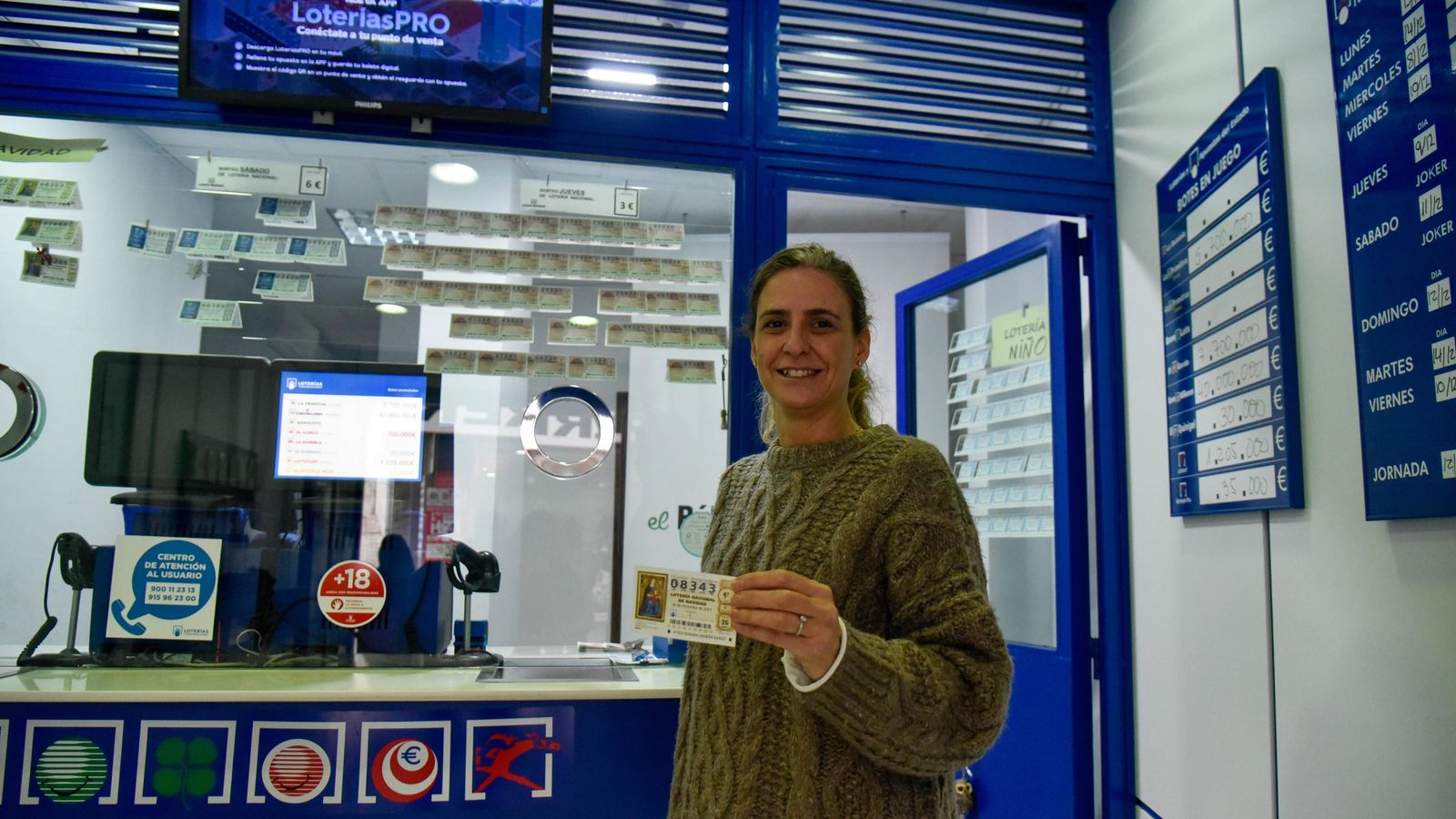 Esther González con el 08.343 que vende íntegro en Los Barrios.