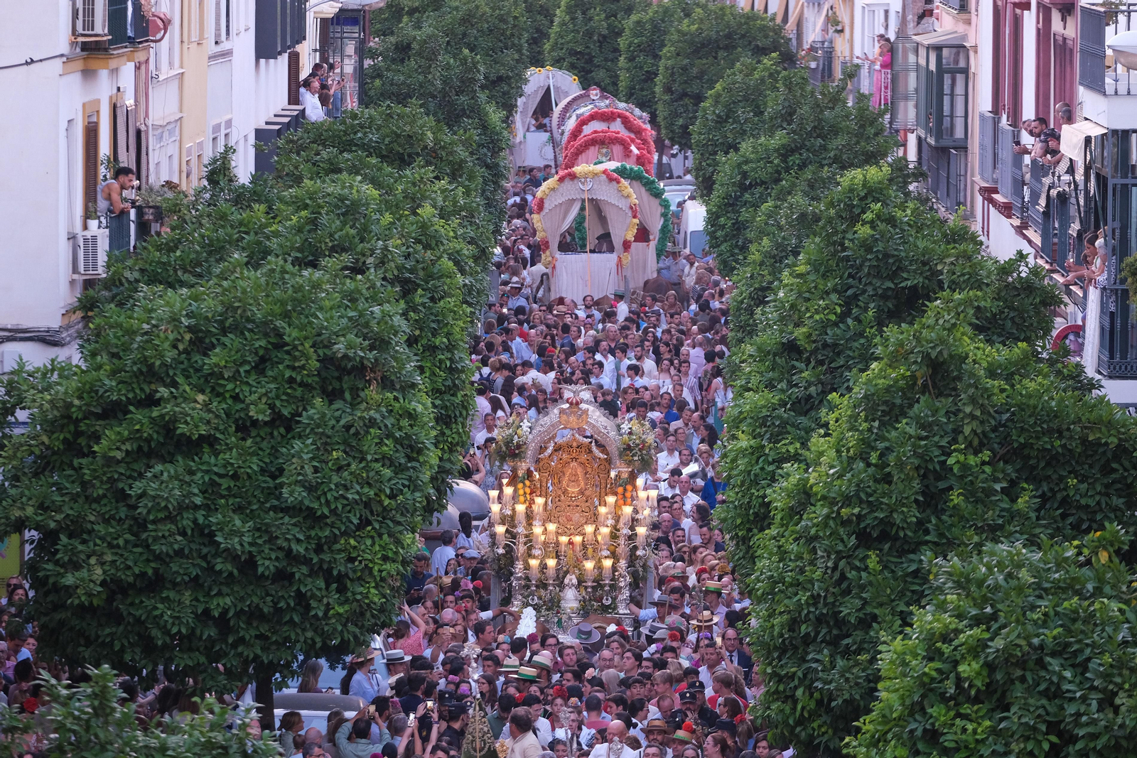 Regreso de la Hdad del Rocío de Triana