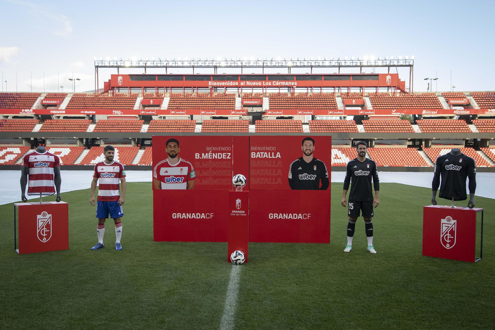 Las mejores imágenes de la presentación de Bruno Méndez y Augusto Batalla