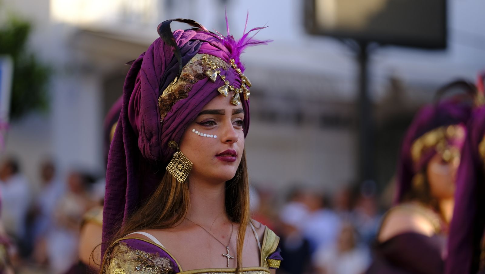 El espectacular desfile de Moros y Cristianos de Mojácar, en imágenes