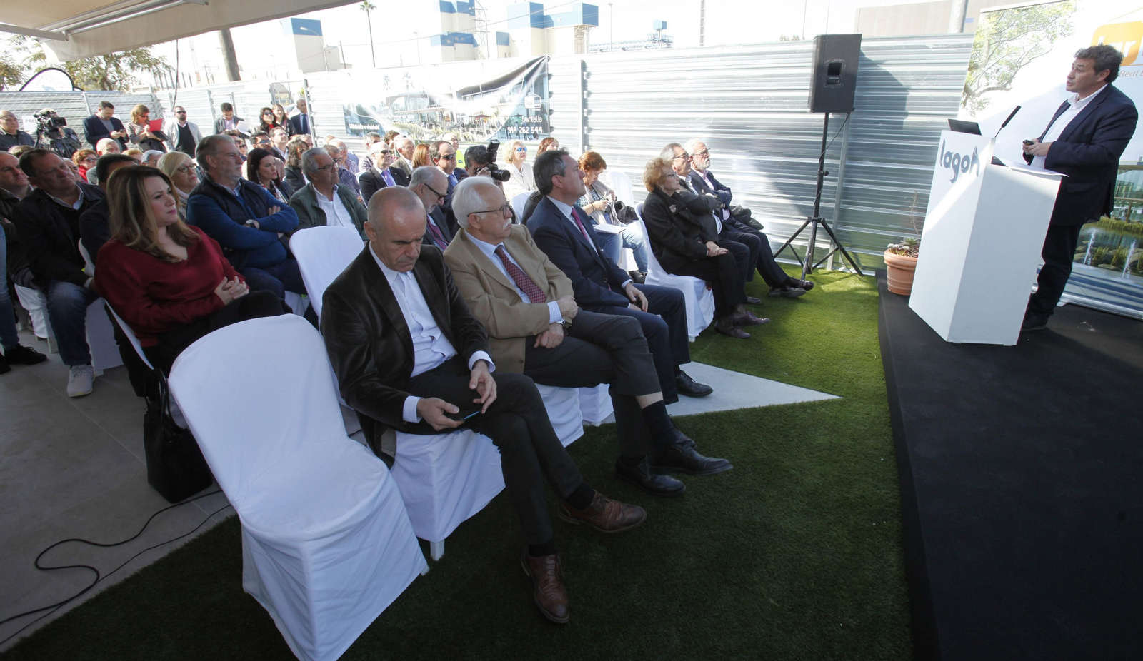 Las obras del centro comercial Lagoh en Palmas Altas