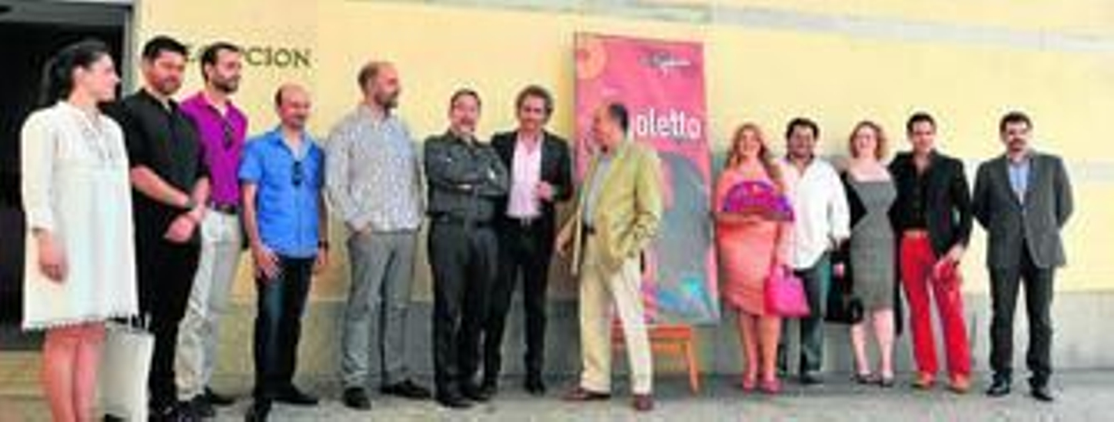 Sevilla estrena un 'Rigoletto' con Leo Nucci y las mejores voces españolas