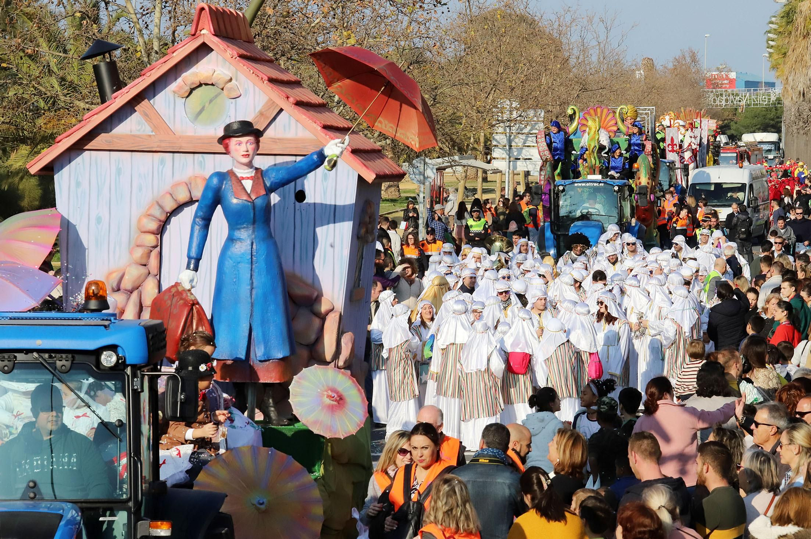 Imágenes de la cabalgata de los Reyes Magos de Huelva
