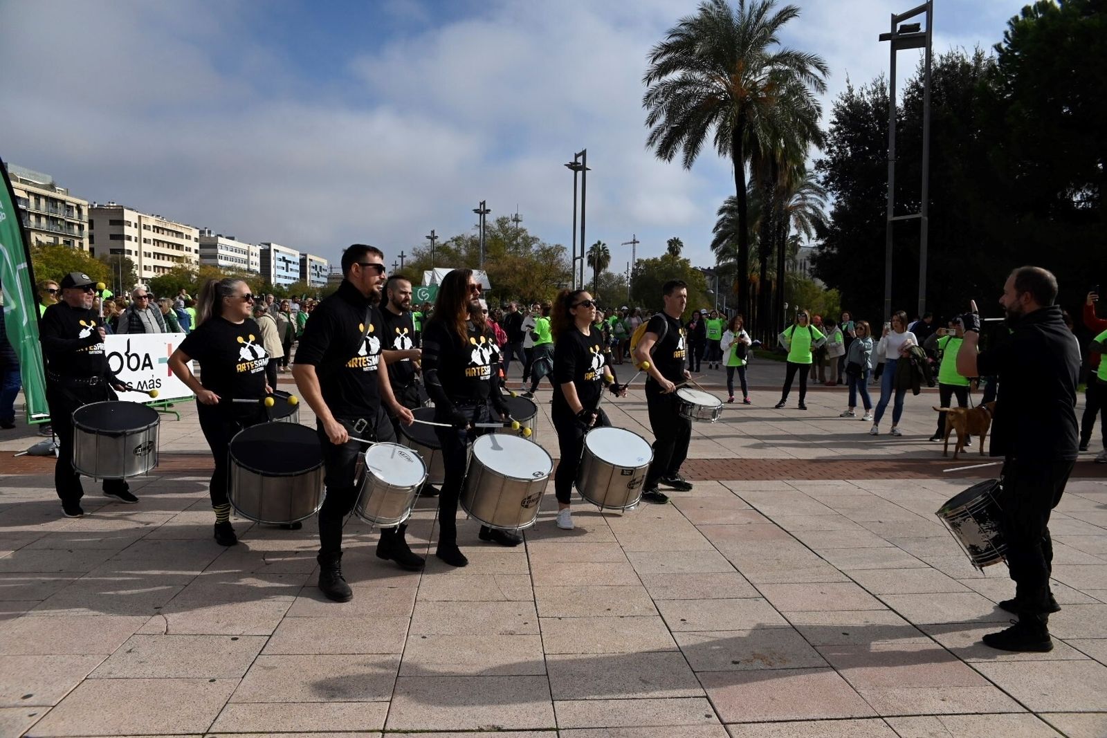 Las mejores imágenes de la Carrera por la Vida de la Asociación Española contra el Cáncer en Córdoba