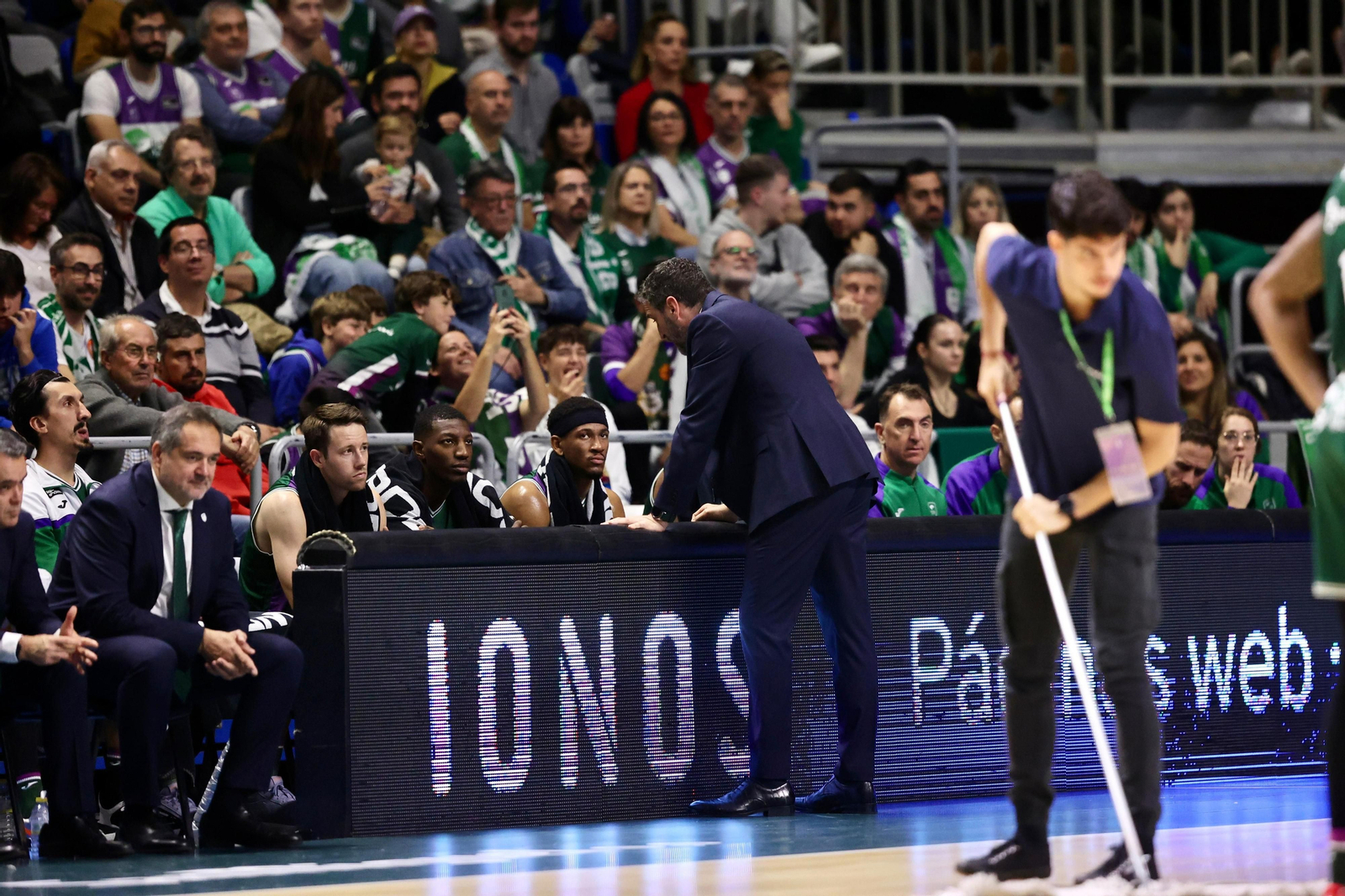 Unicaja-Bàsquet Girona, en fotos