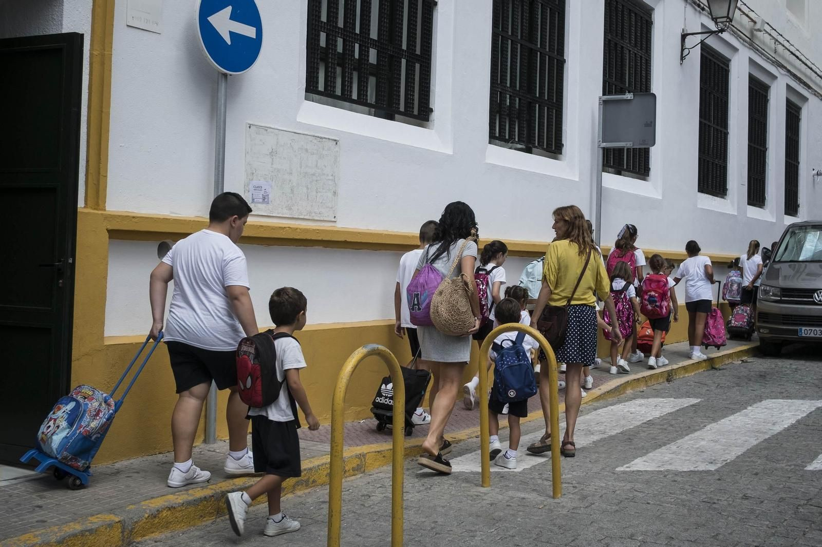 Salida de los alumnos del colegio Josefina Pascual