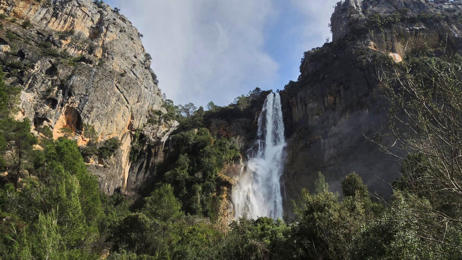 La cascada de la Osera es la más alta de Andalucía.