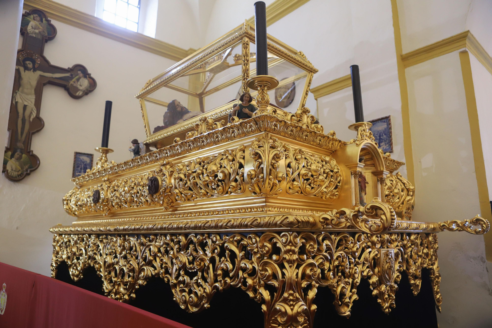 Fotos de los preparativos de la Semana Santa en Algeciras