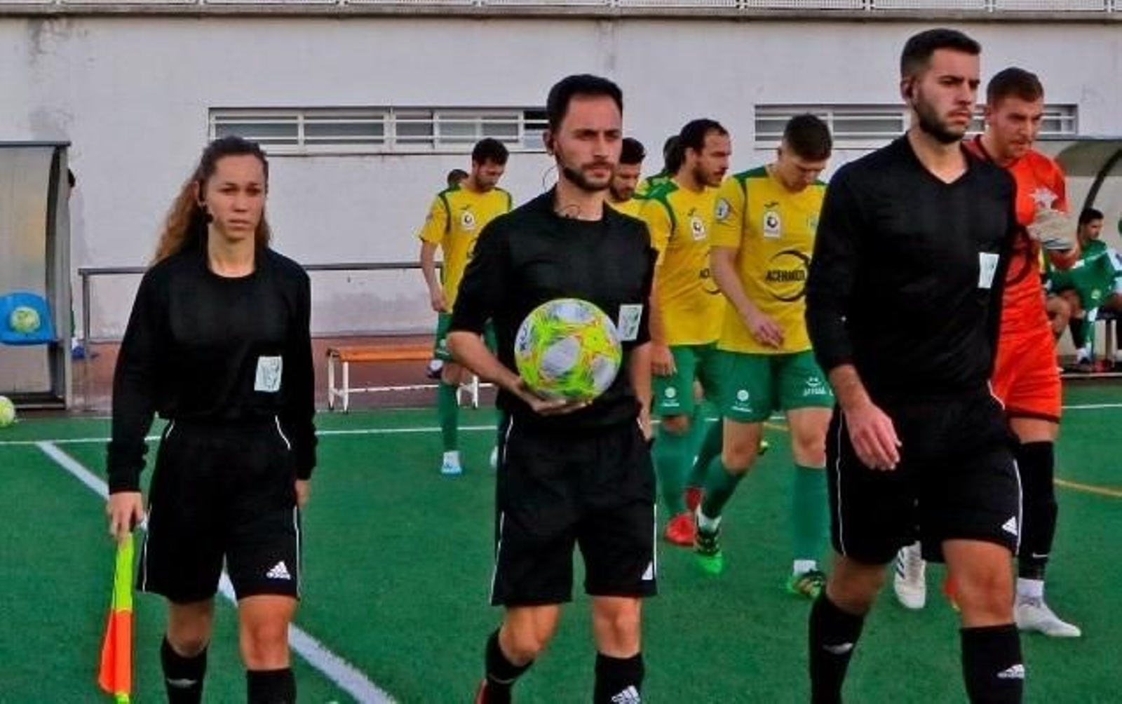 David del Río lozano, árbitro del Xerez DFC-Xerez CD.