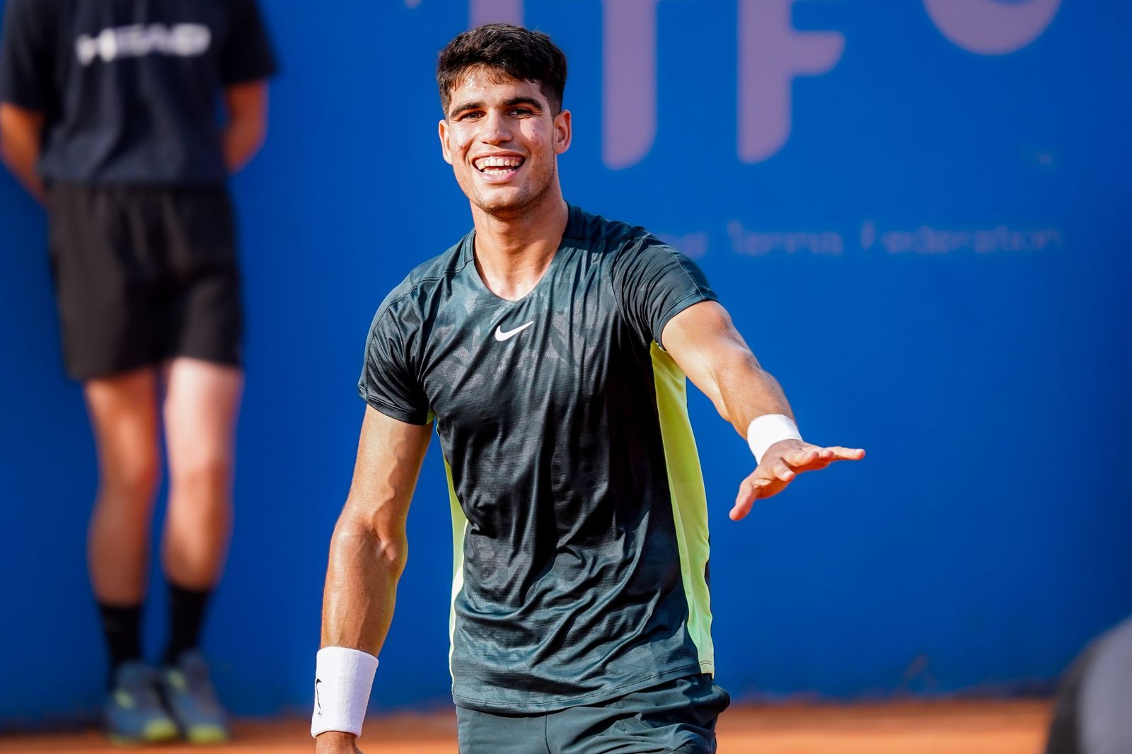 Alcaraz apura preparación en El Palmar y Villena para volar el viernes a Canadá