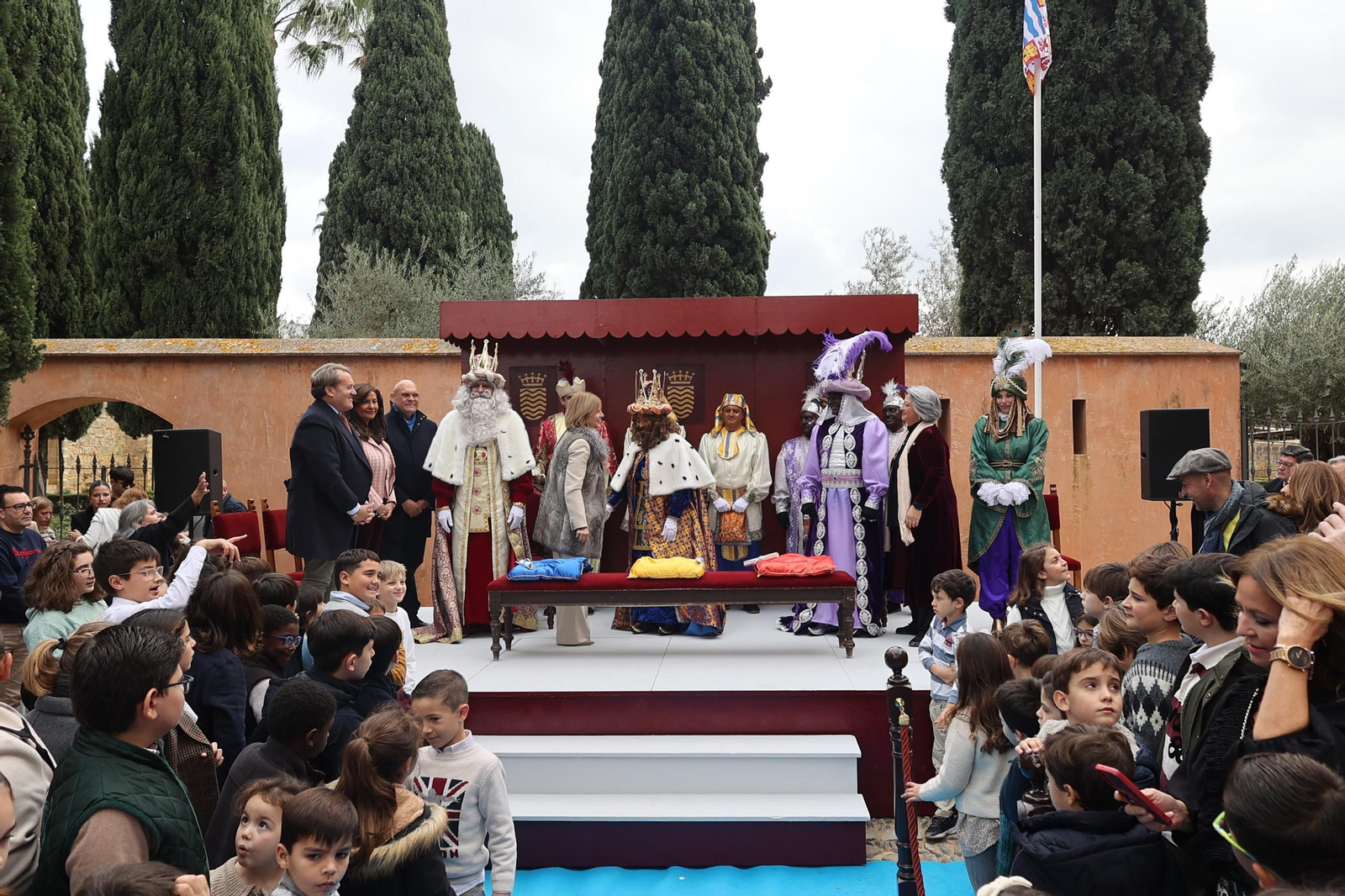Coronación de los Reyes Magos de Jerez en el Alcázar