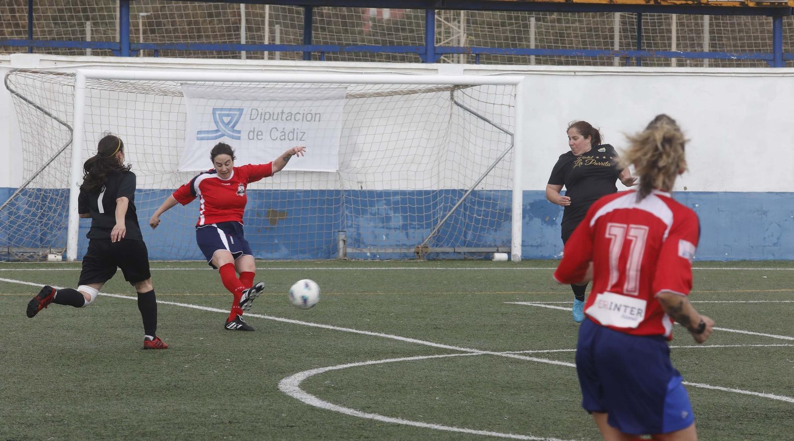 Las fotos de la segunda jornada de la Liga Nacional de fútbol para veteranas, en La Línea