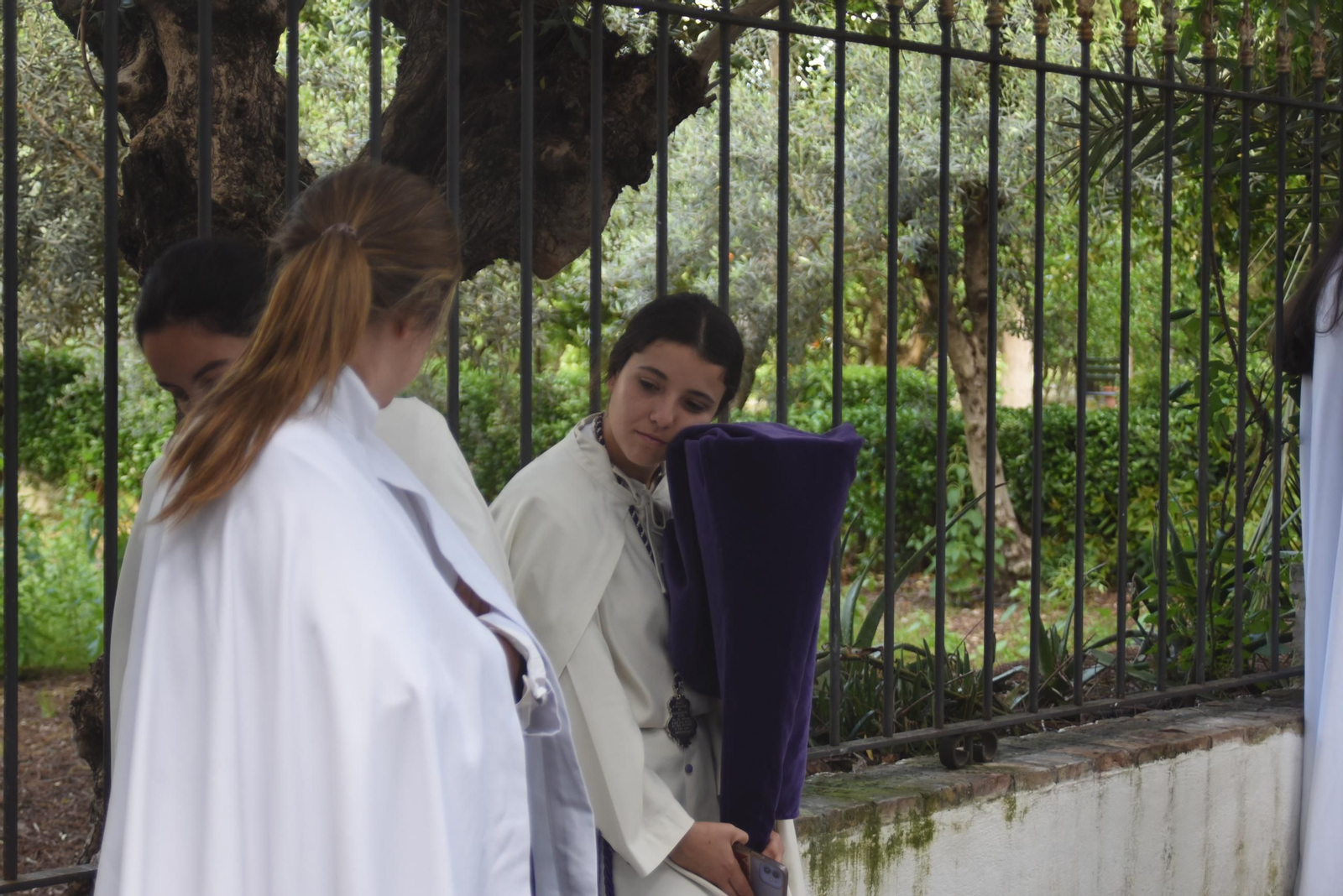 Recogimiento y lágrimas tras la suspensión de la procesión del Císter en este Martes Santo de Córdoba