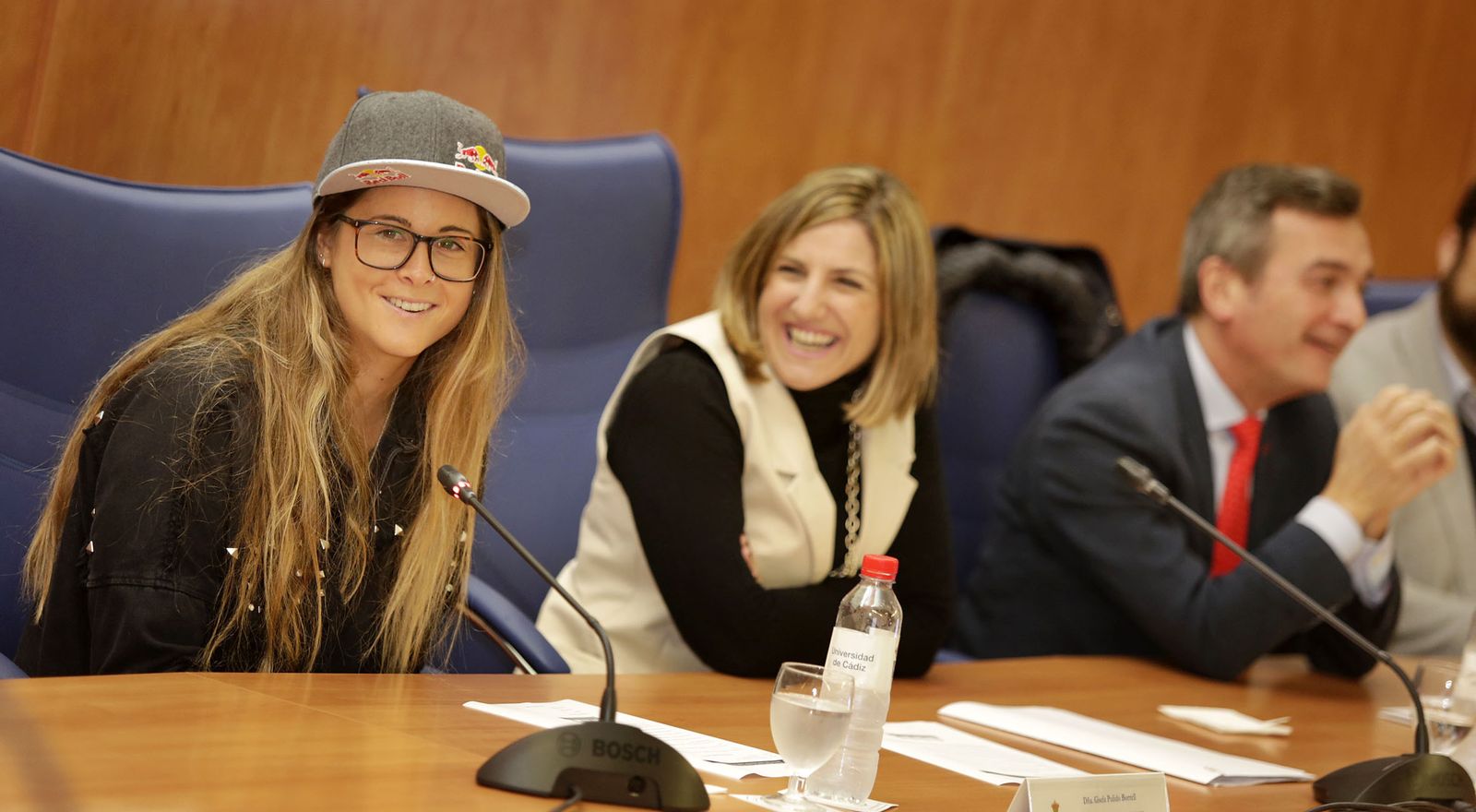 Gisela  Pulido , en primer término, en un acto reciente, junto a la presidenta de Diputación.