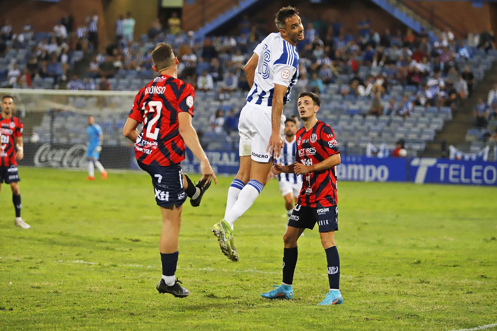 Imágenes del partido entre el Recreativo de Huelva y Yeclano