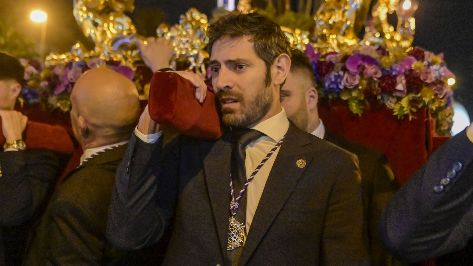 Fotogalería: Vía Crucis Hermandad de la Sagrada Lanzada 2025