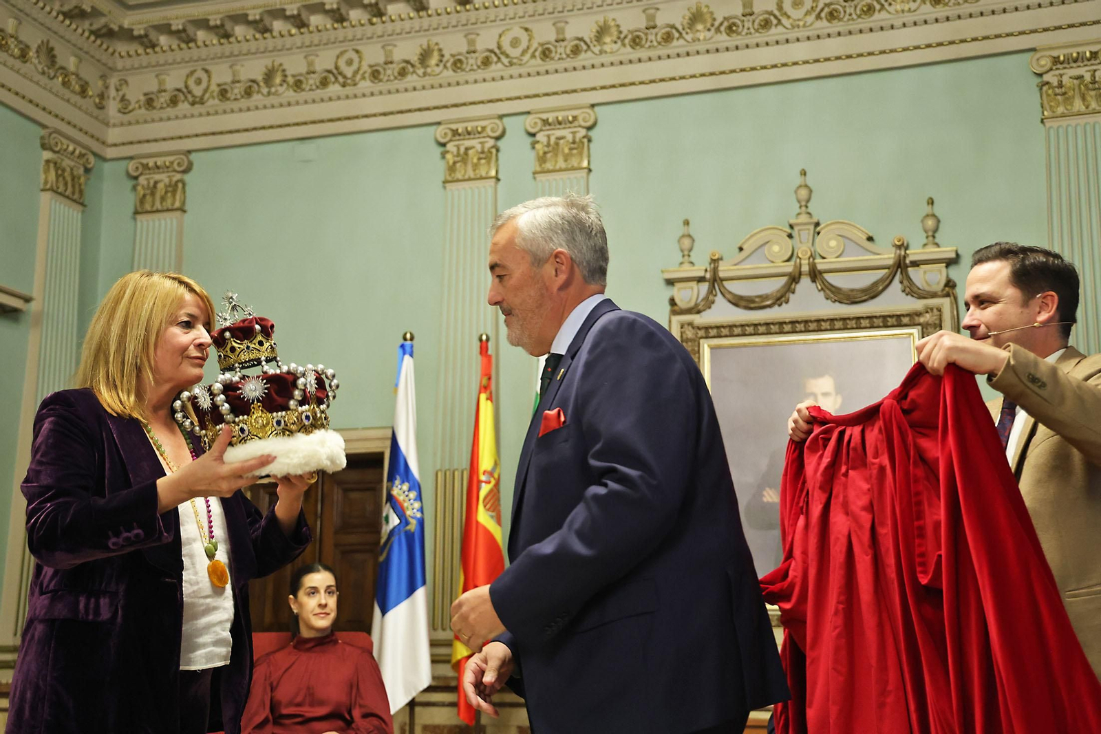 Imágenes de la Coronación de sus Majestades los Reyes Magos de Huelva 2025