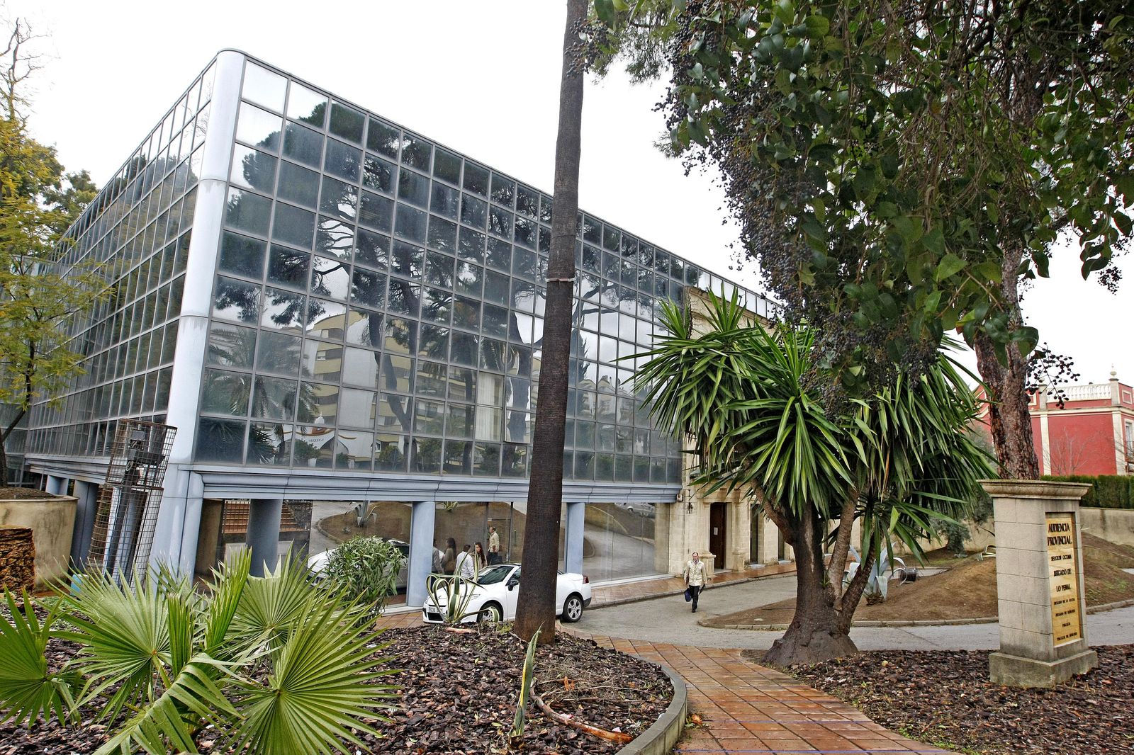 Exterior de la sede de la Audiencia  Provincial