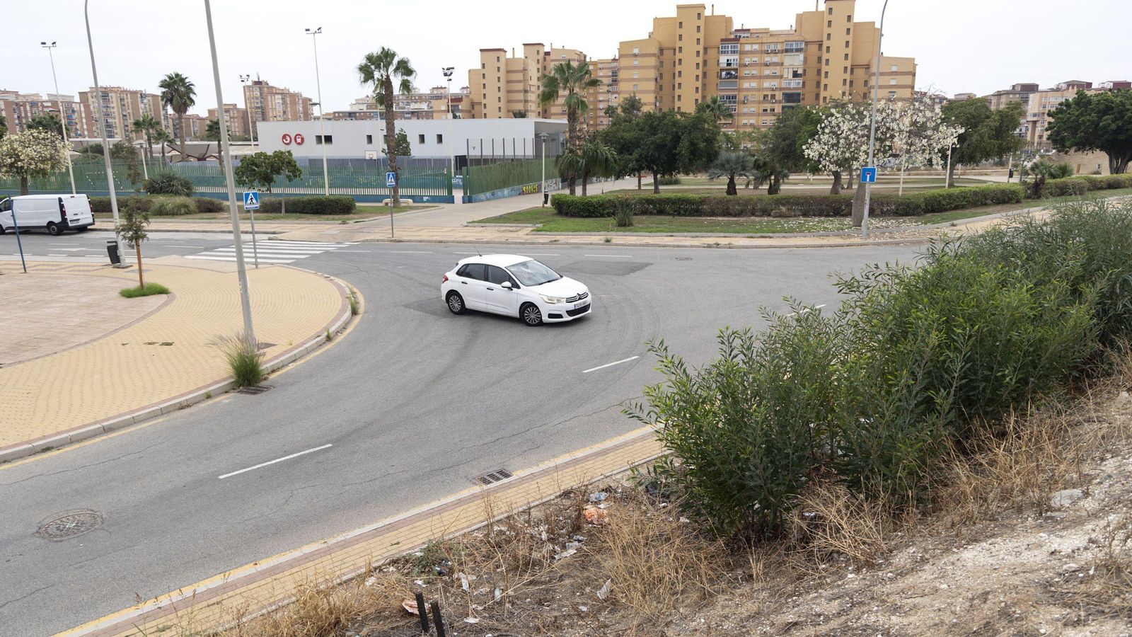 Aspecto que presentaba este sábado a media mañana, la zona en la que fue hallada la bebé. Aspecto que presentaba este sábado a media mañana, la zona en la que fue hallada la bebé.